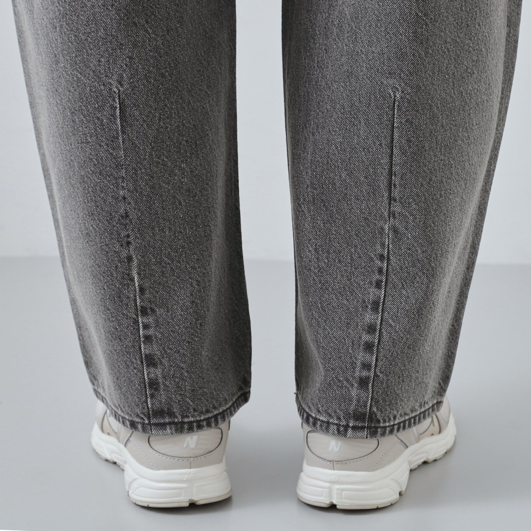 THE SHOP TK「【半歩先のオシャレ】デニムカーブパンツ　セットアップ可/洗濯機OK」|デニム|