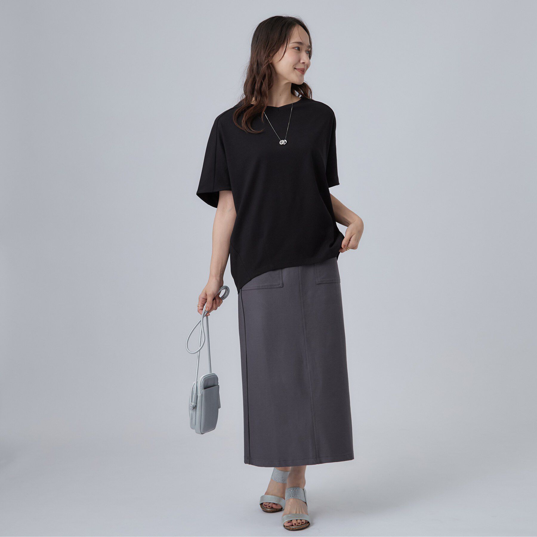 SHOO･LA･RUE「【洗濯機可/体型カバー】インせず着られる 上品見えのドルマントップス」|Tシャツ・カットソー|