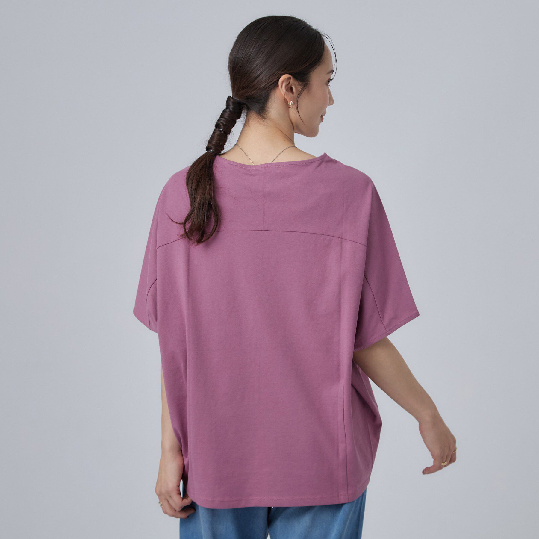 SHOO･LA･RUE「【洗濯機可/体型カバー】インせず着られる 上品見えのドルマントップス」|Tシャツ・カットソー|