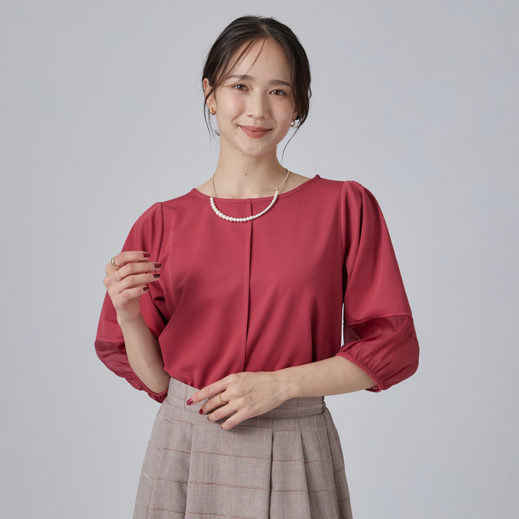 SHOO･LA･RUE「【洗濯機可/S-LL】 大人のシアー感 お袖切り替えラウンドネックトップス」|Tシャツ・カットソー|