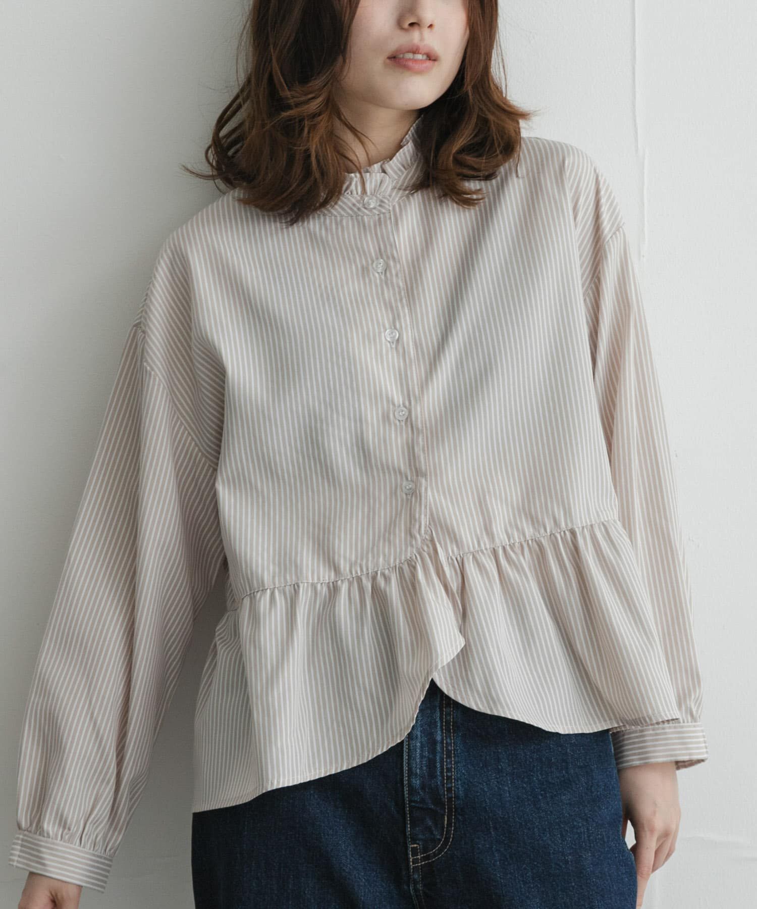 Sonny Label 「『WEB限定』スタンドカラーフリルペプラムブラウス」|シャツ・ブラウス|ベージュ