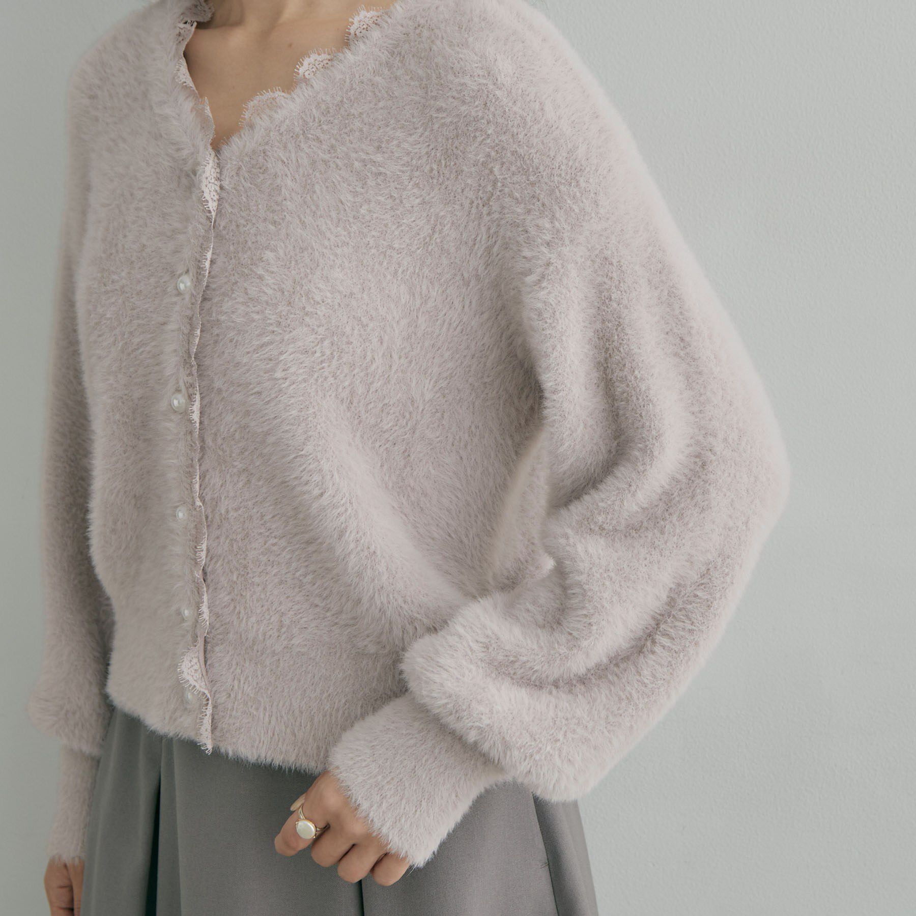 Couture broach「【ふわふわフェザー】前後2WAY ニットカーディガン」|カーディガン|