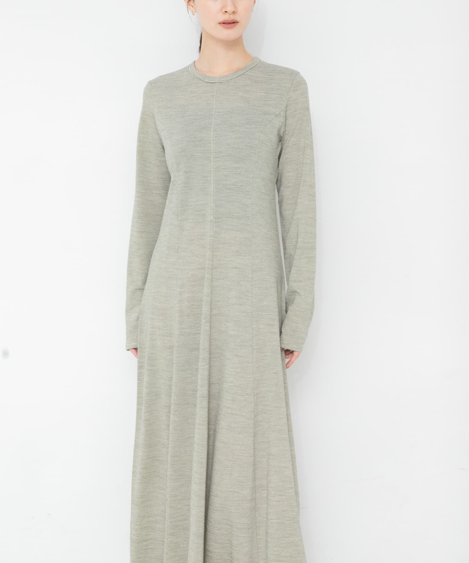 URBAN RESEARCH「new basic　WASHABLE WOOL LONG-SLEEVE ONE-PIECE」|ワンピース|