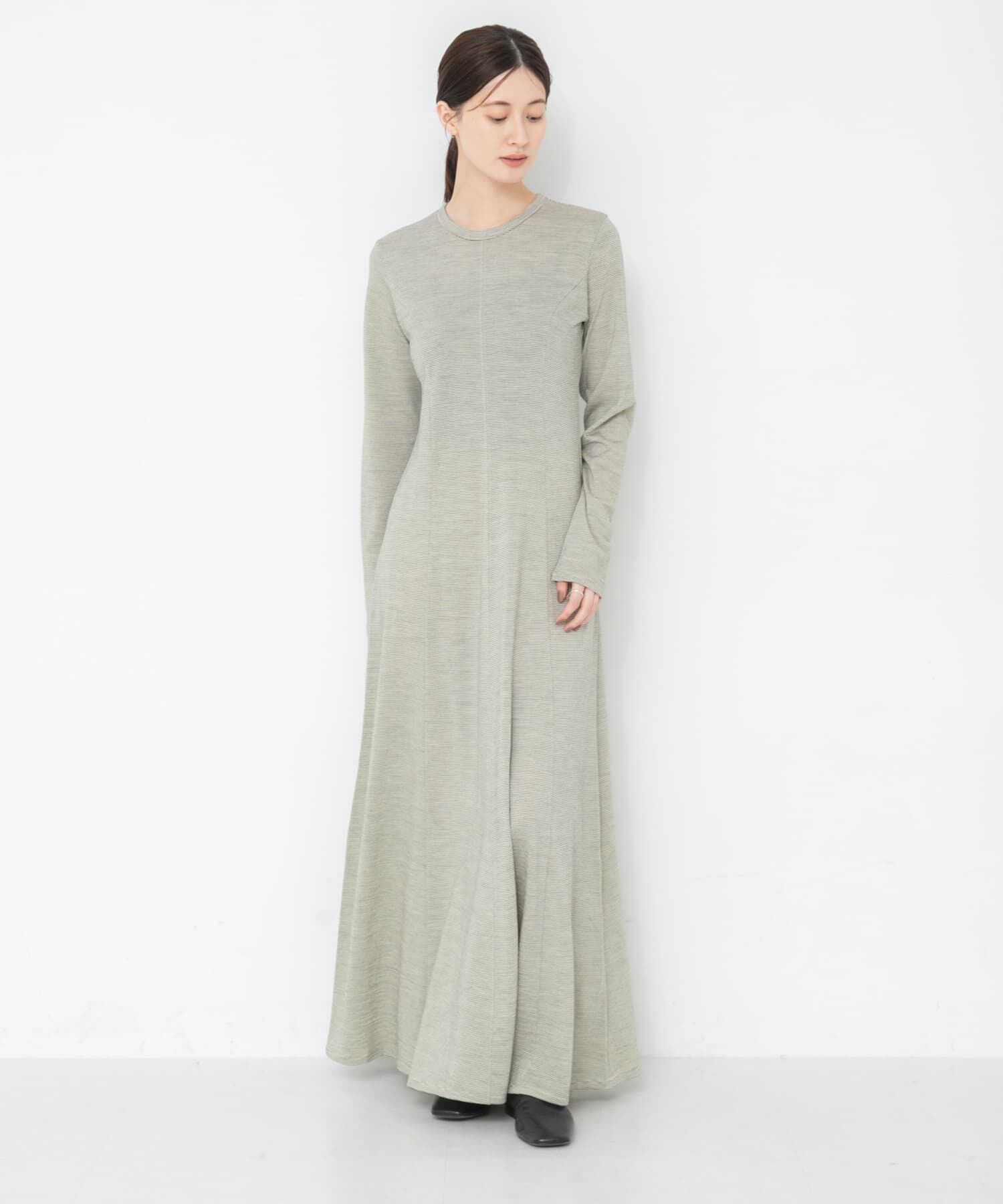 URBAN RESEARCH「new basic　WASHABLE WOOL LONG-SLEEVE ONE-PIECE」|ワンピース|