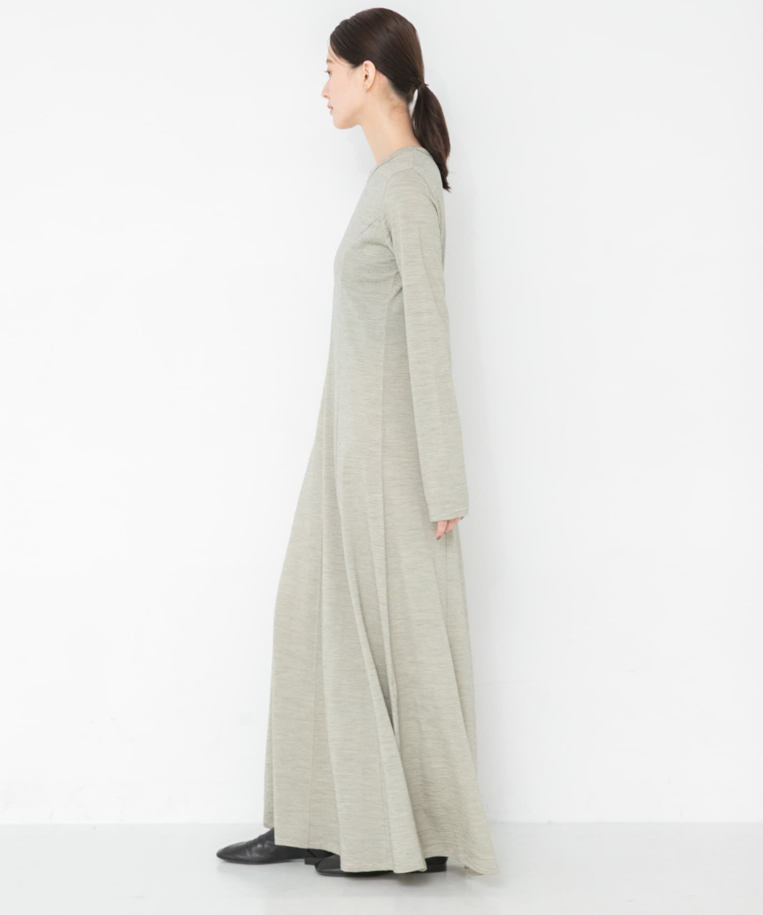 URBAN RESEARCH「new basic　WASHABLE WOOL LONG-SLEEVE ONE-PIECE」|ワンピース|