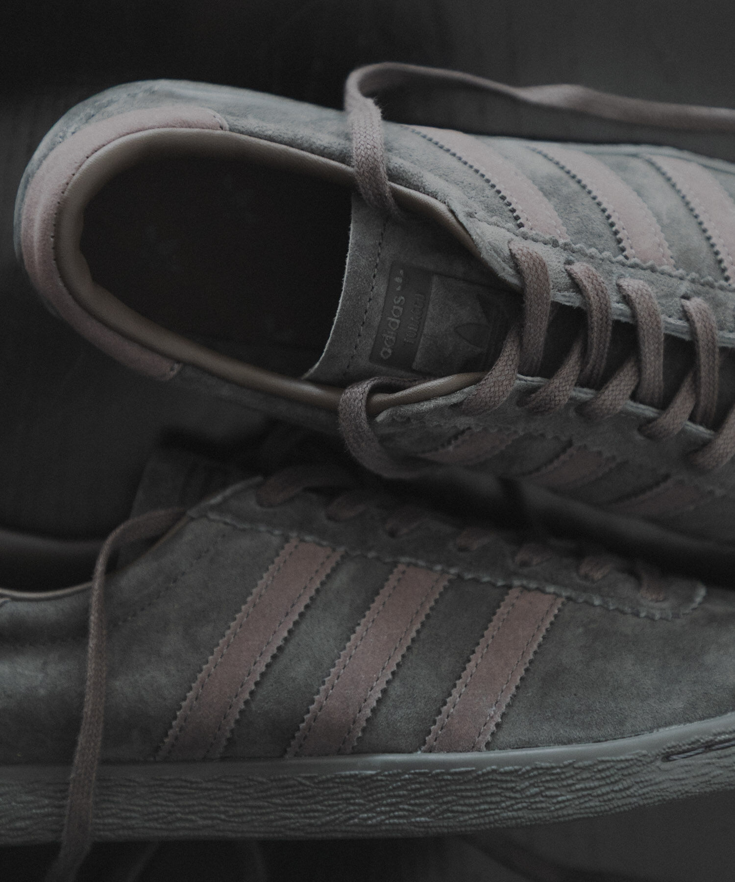 URBAN RESEARCH「『26-31サイズ』『別注』adidas&times;URBAN RESEARCH　TOBACCO」|スニーカー|