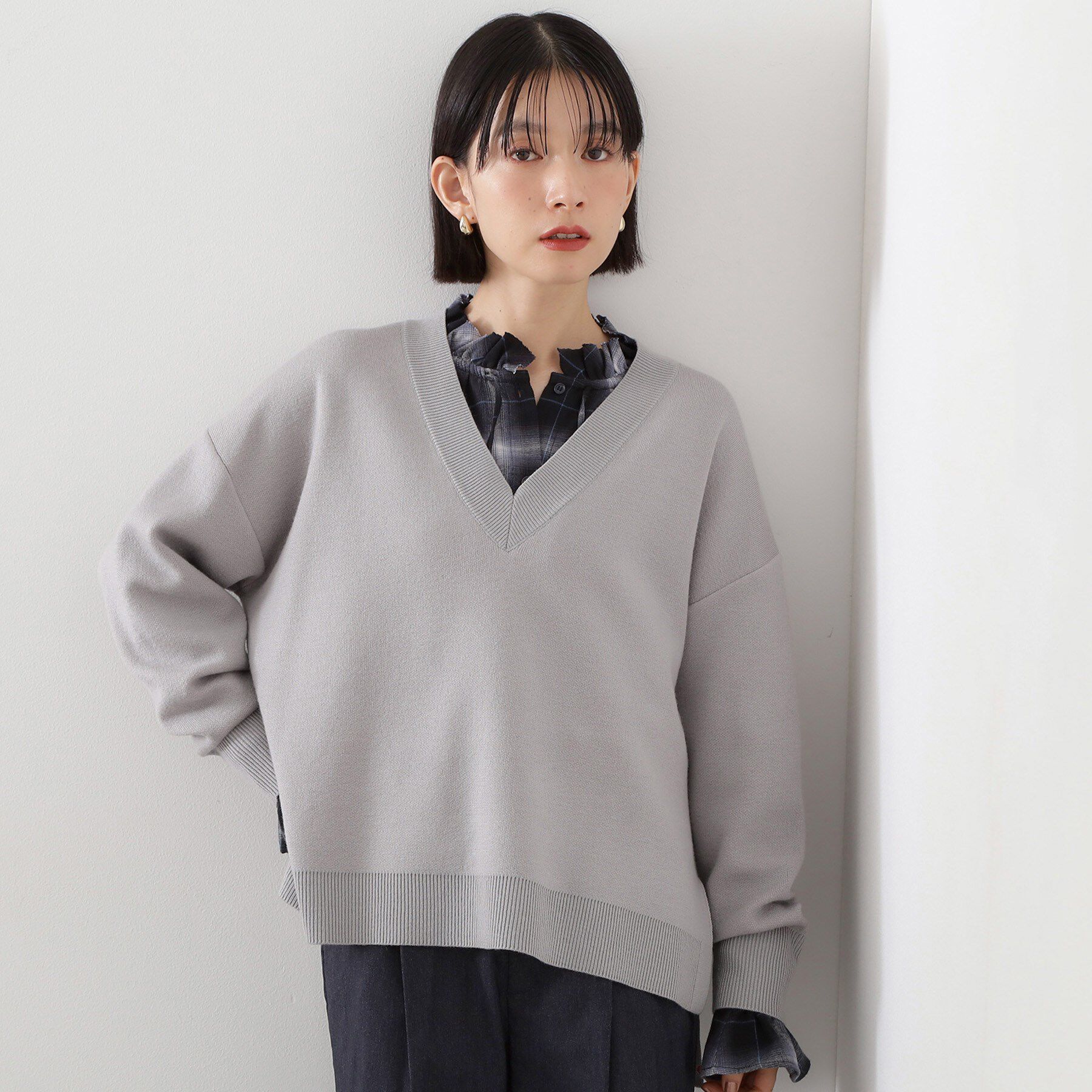THE SHOP TK「【体型カバー】ゆったり サイドスリットニット」|ニット・セーター|