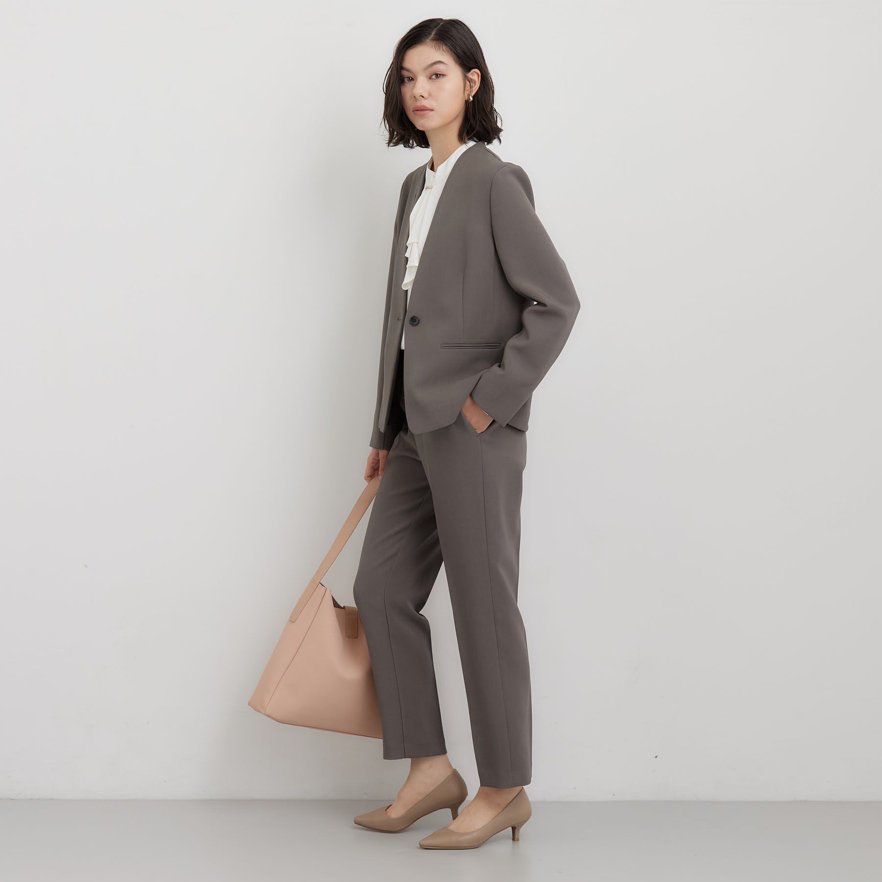 THE SHOP TK「【セットアップ可】美脚ラインですっきり見え テーパードパンツ」|その他|