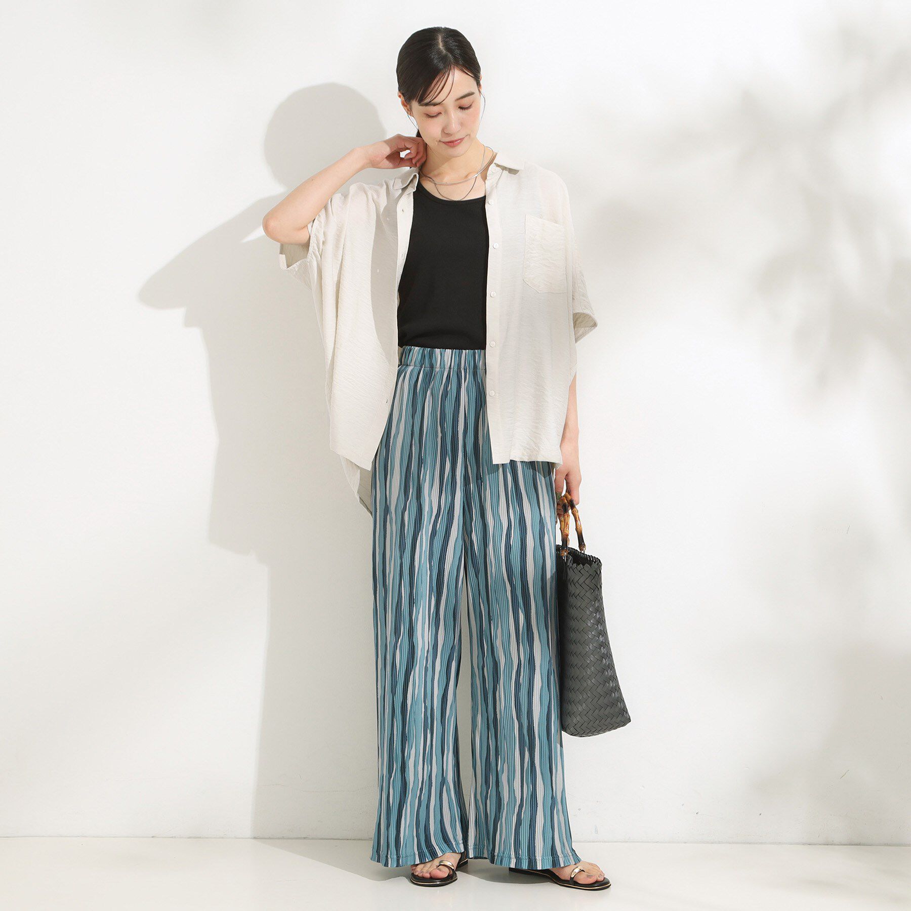 SHOO･LA･RUE「【洗える/S-LL/5分袖】1枚でも羽織としても。さらさらドレープシャツ」|シャツ・ブラウス|
