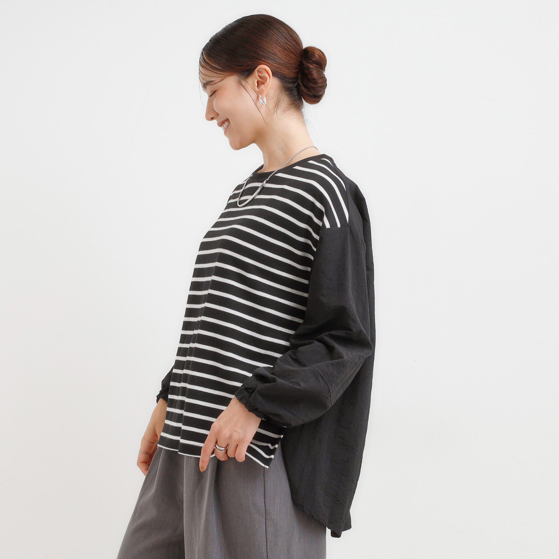 SHOO･LA･RUE「【S-LL】インせず決まる 背中タック入り パフ袖トップス」|Tシャツ・カットソー|