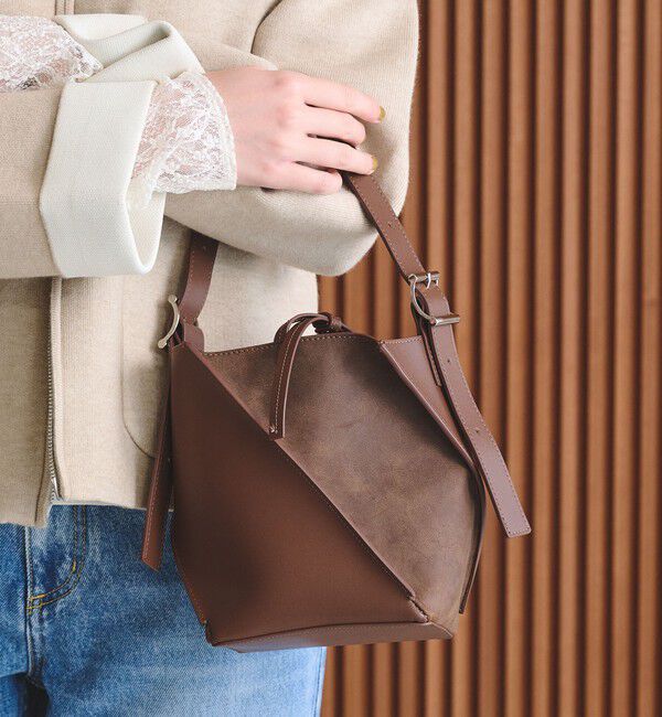 BEAUTY&YOUTH UNITED ARROWS「スエード&times;レザー ネジリ ショルダーバッグ」|ショルダー・メッセンジャー|DK.BROWN