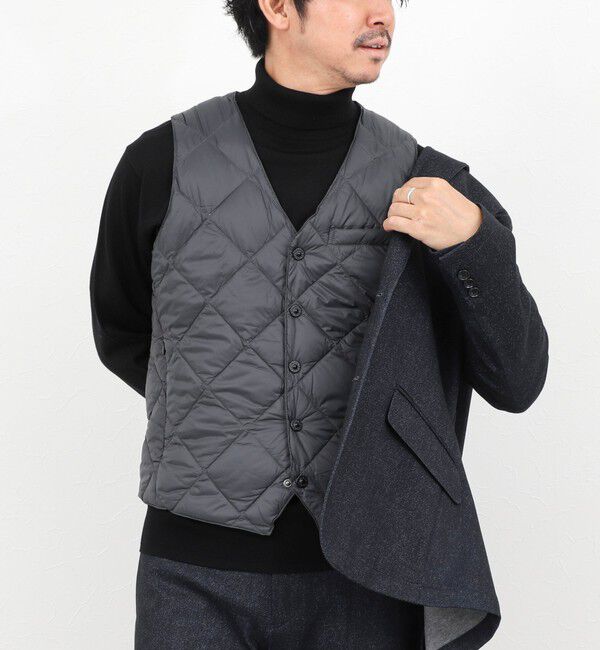 NOLLEY'S goodman「【TAION/タイオン】SINGLE SNAP BUTTON DOWN GILET 25AW」|ダウンベスト・ベスト|チャコールグレー
