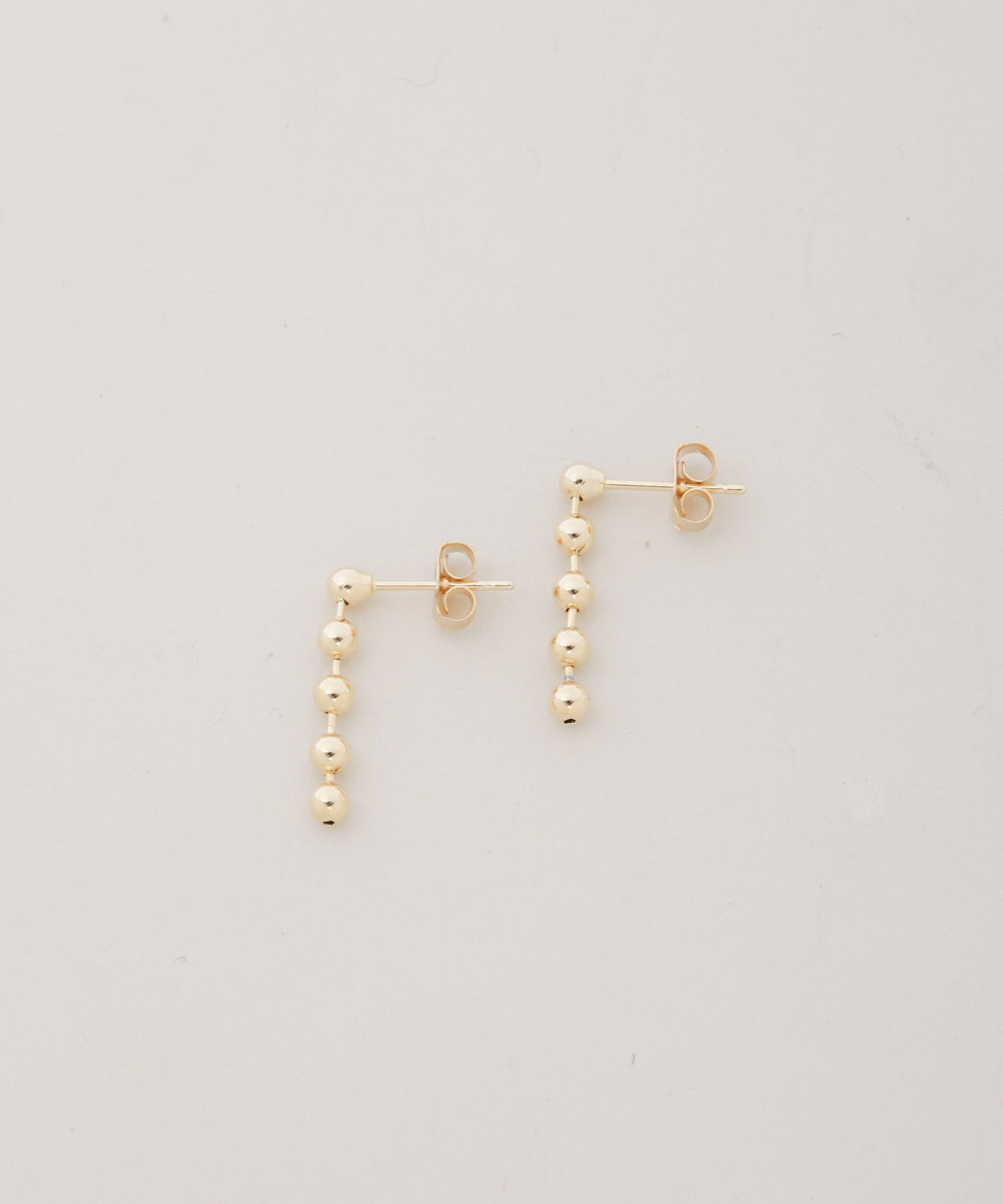 nano･universe「ボールチェーンドロップピアス」|ピアス|