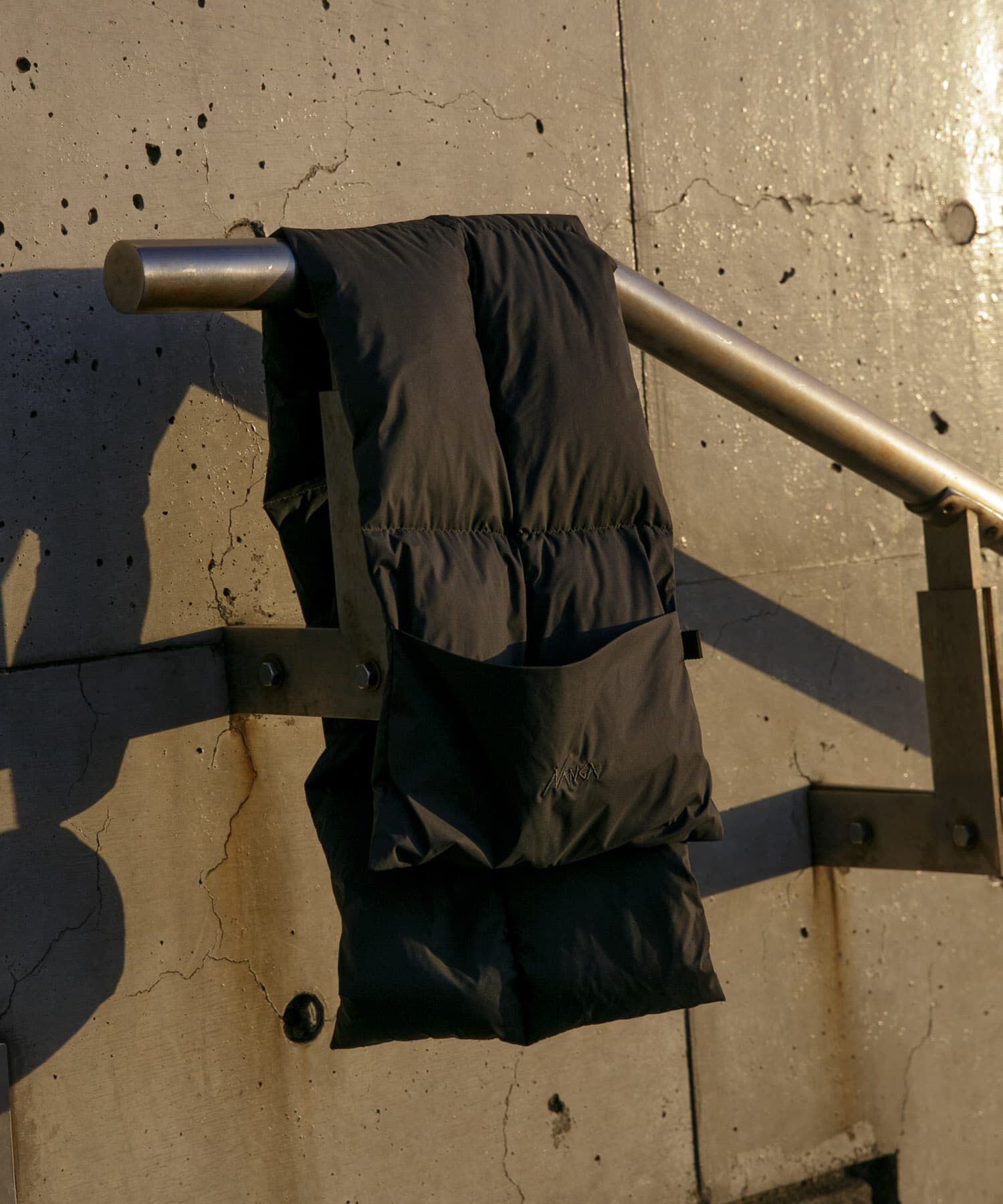 URBAN RESEARCH DOORS「『別注』NANGA&times;DOORS　DOWN MUFFLER」|マフラー|