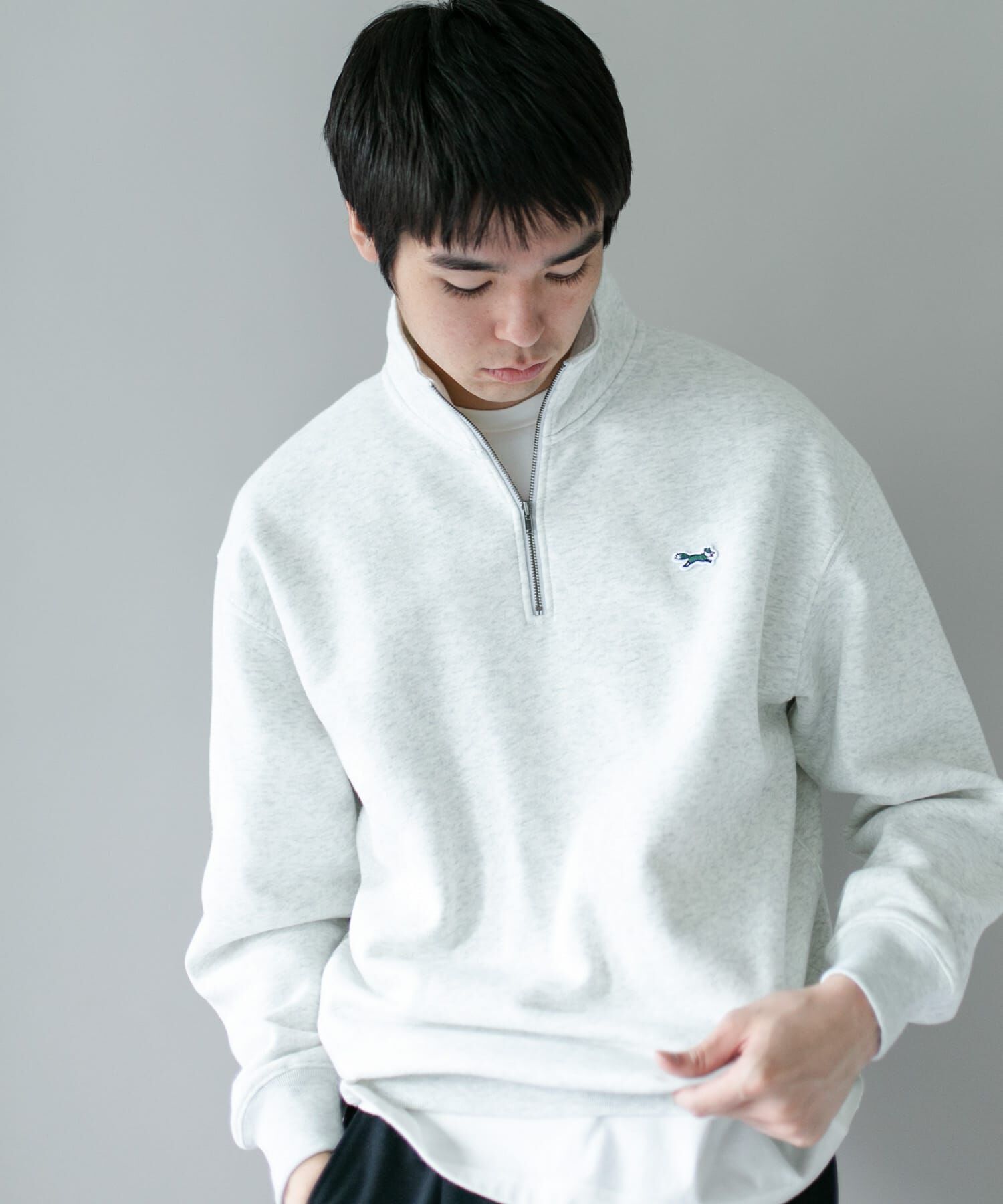 URBAN RESEARCH DOORS「『XLサイズ/WEB限定』『別注』PENNEYS&times;DOORS　THE FOX ハーフジップスウェット」|スウェット・ジャージ|