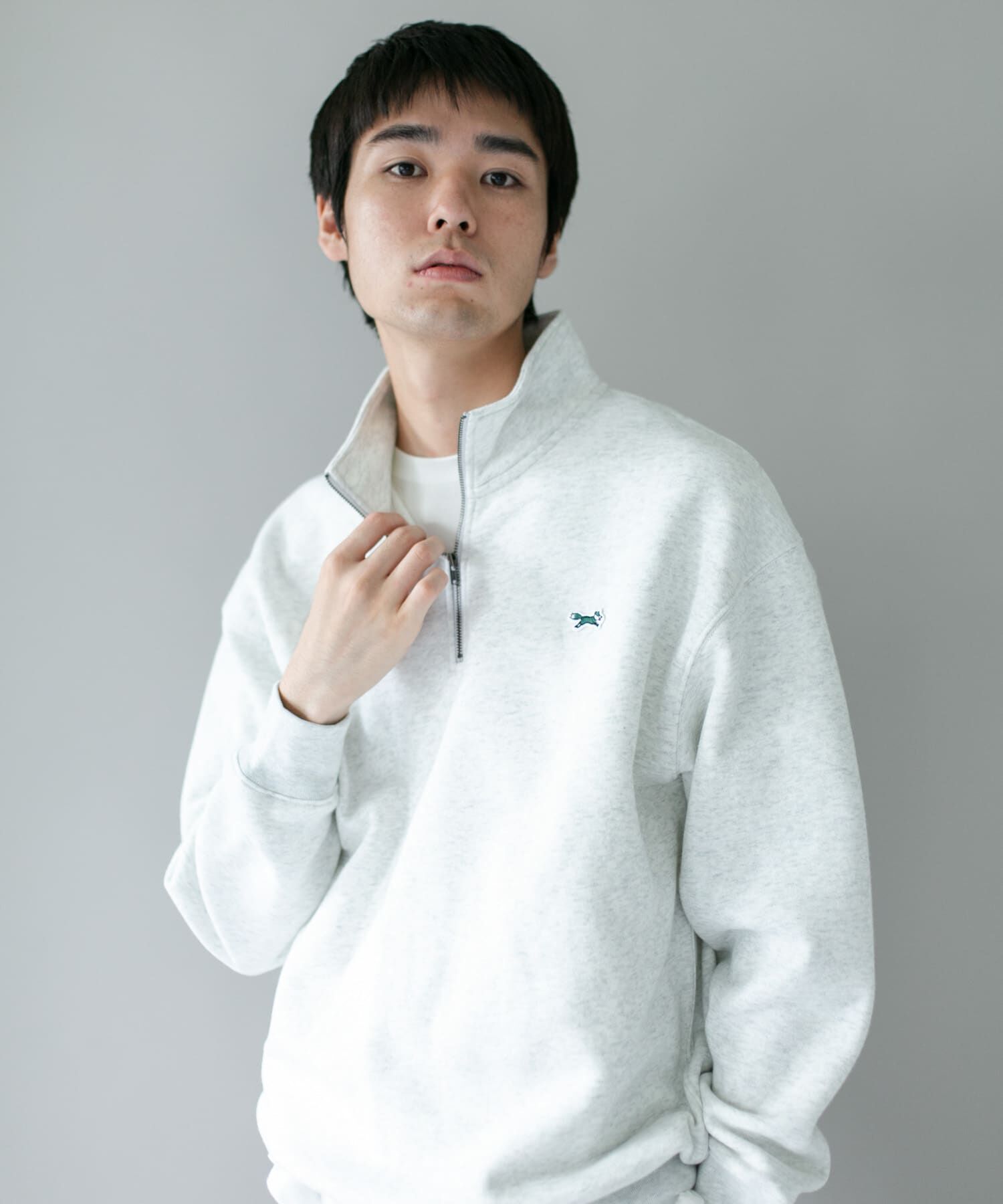 URBAN RESEARCH DOORS「『XLサイズ/WEB限定』『別注』PENNEYS&times;DOORS　THE FOX ハーフジップスウェット」|スウェット・ジャージ|