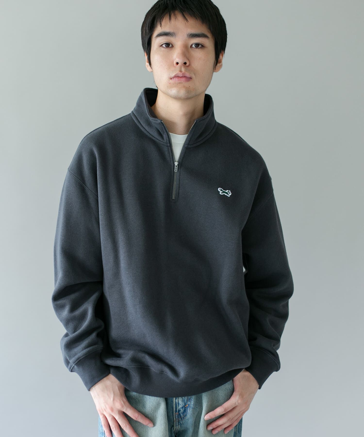 URBAN RESEARCH DOORS「『XLサイズ/WEB限定』『別注』PENNEYS&times;DOORS　THE FOX ハーフジップスウェット」|スウェット・ジャージ|