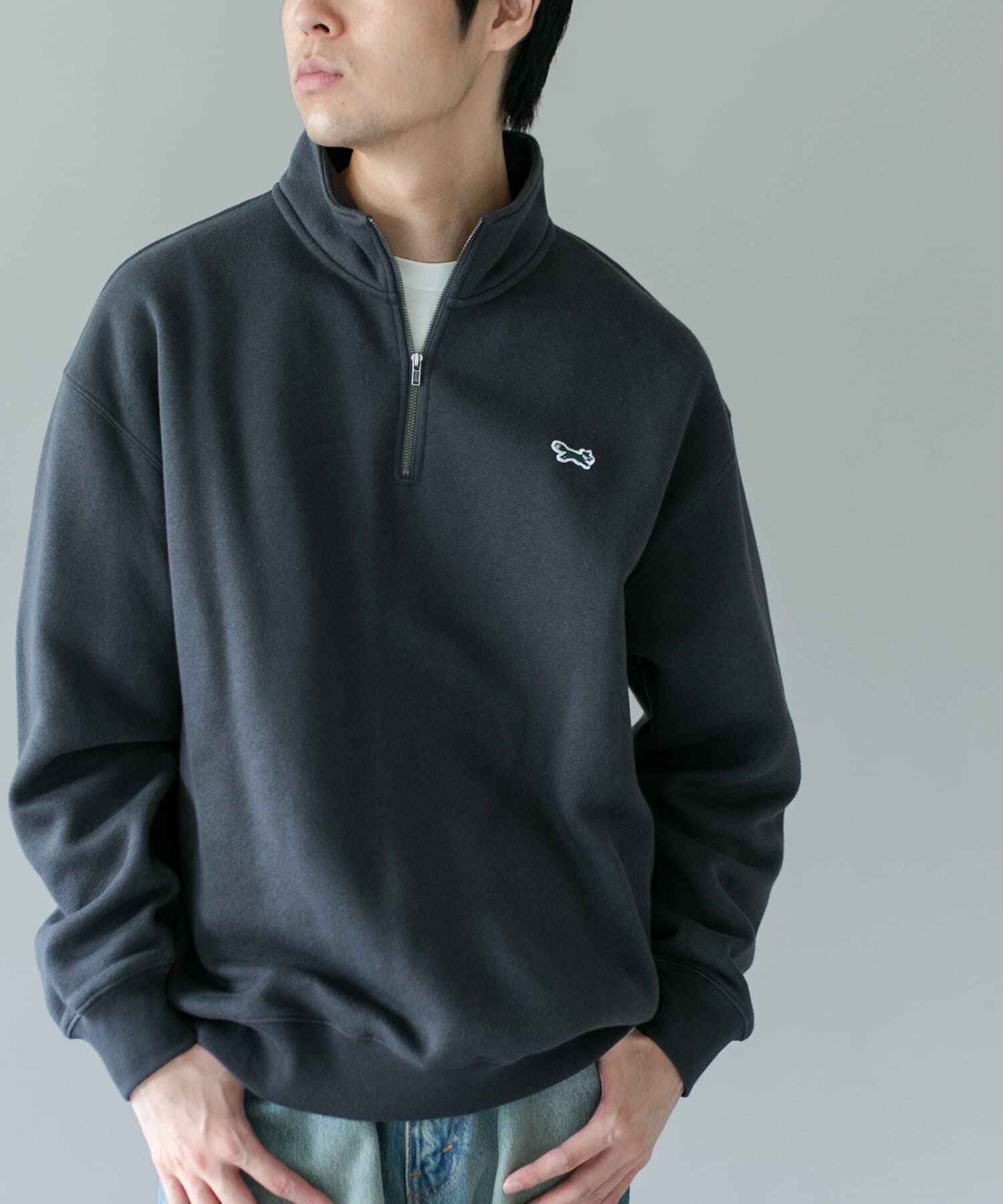 URBAN RESEARCH DOORS「『XLサイズ/WEB限定』『別注』PENNEYS&times;DOORS　THE FOX ハーフジップスウェット」|スウェット・ジャージ|