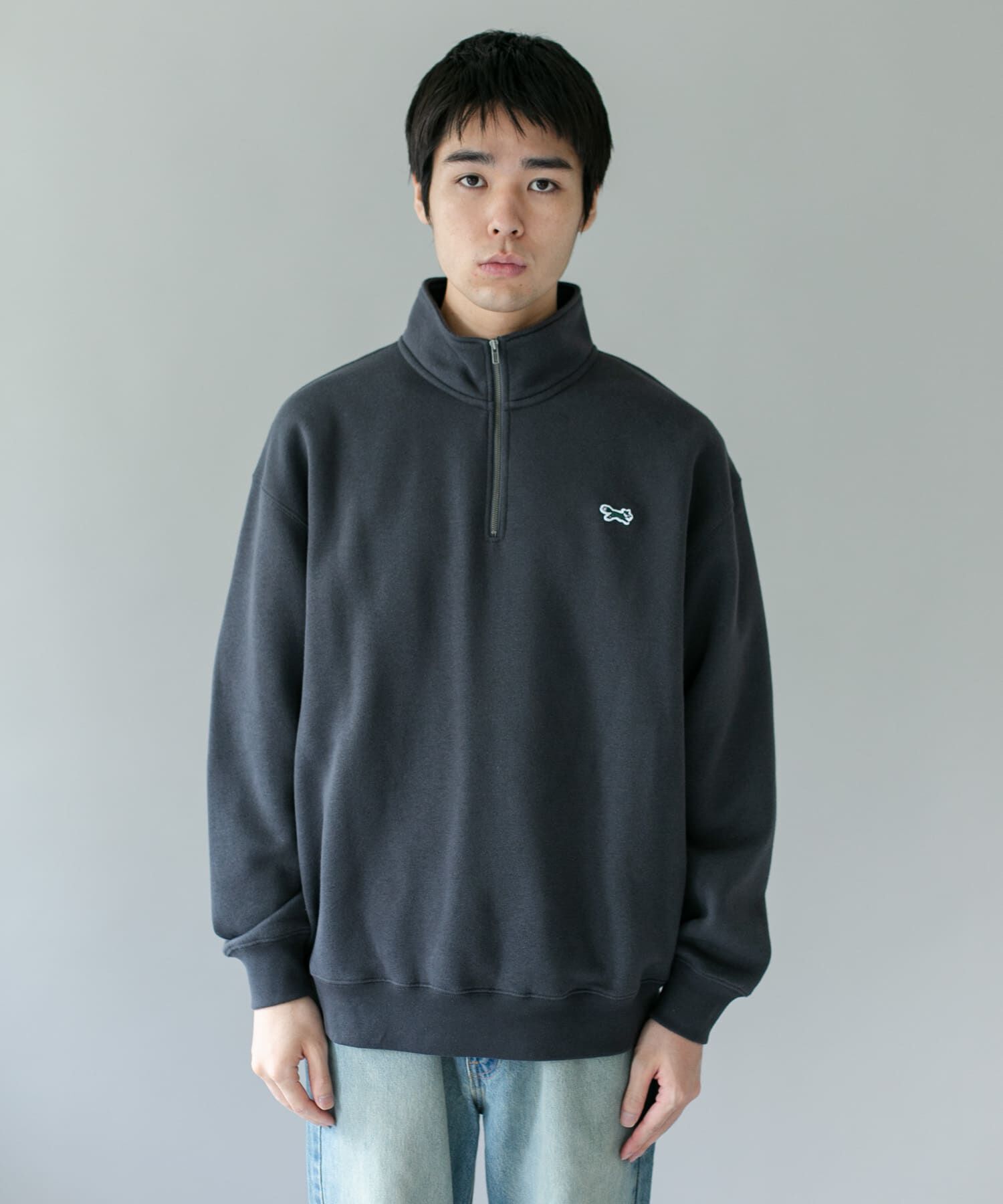 URBAN RESEARCH DOORS「『XLサイズ/WEB限定』『別注』PENNEYS&times;DOORS　THE FOX ハーフジップスウェット」|スウェット・ジャージ|