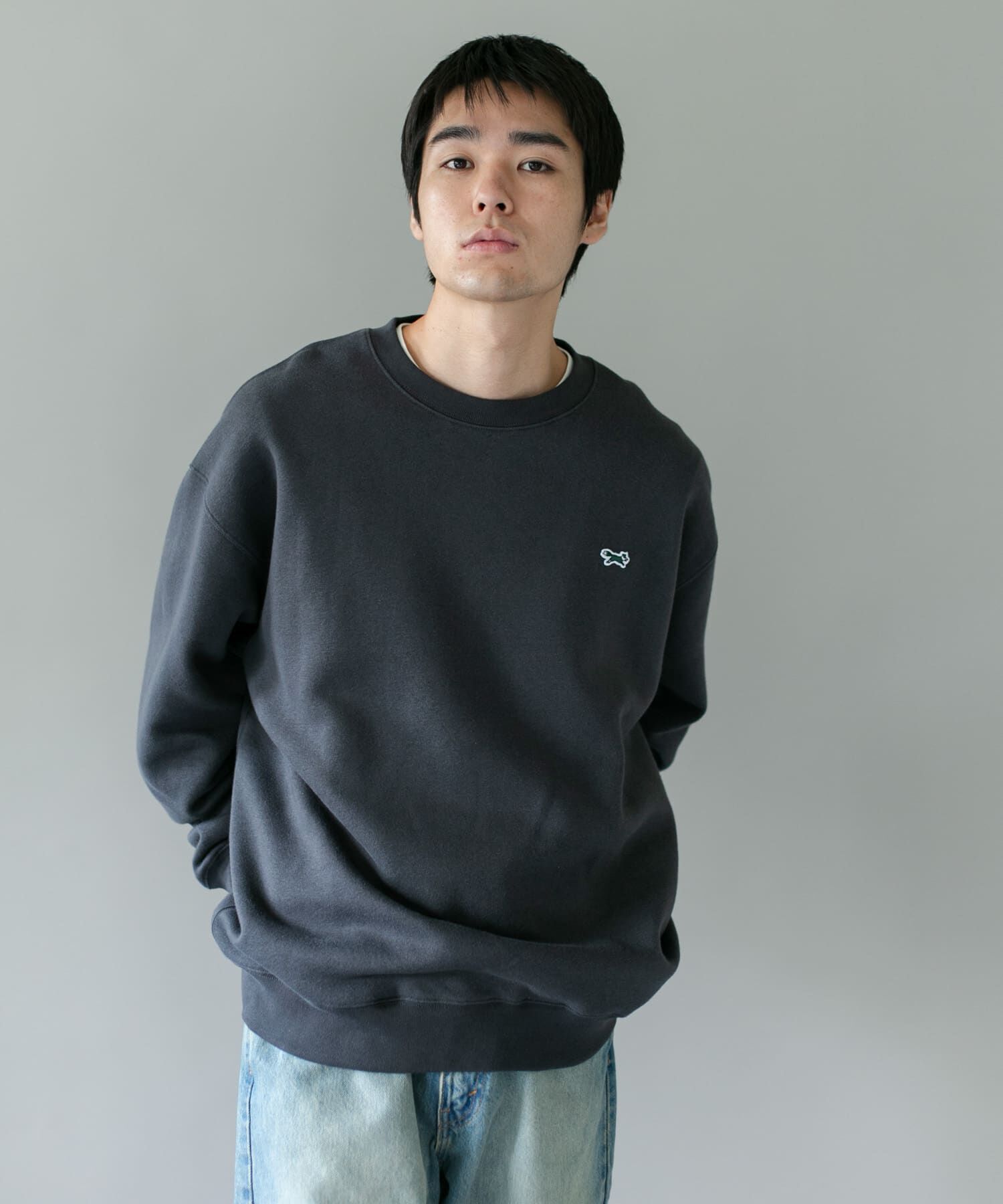 URBAN RESEARCH DOORS「『XLサイズ/WEB限定』『別注』PENNEYS&times;DOORS　THE FOX クルーネックスウェット」|スウェット・ジャージ|