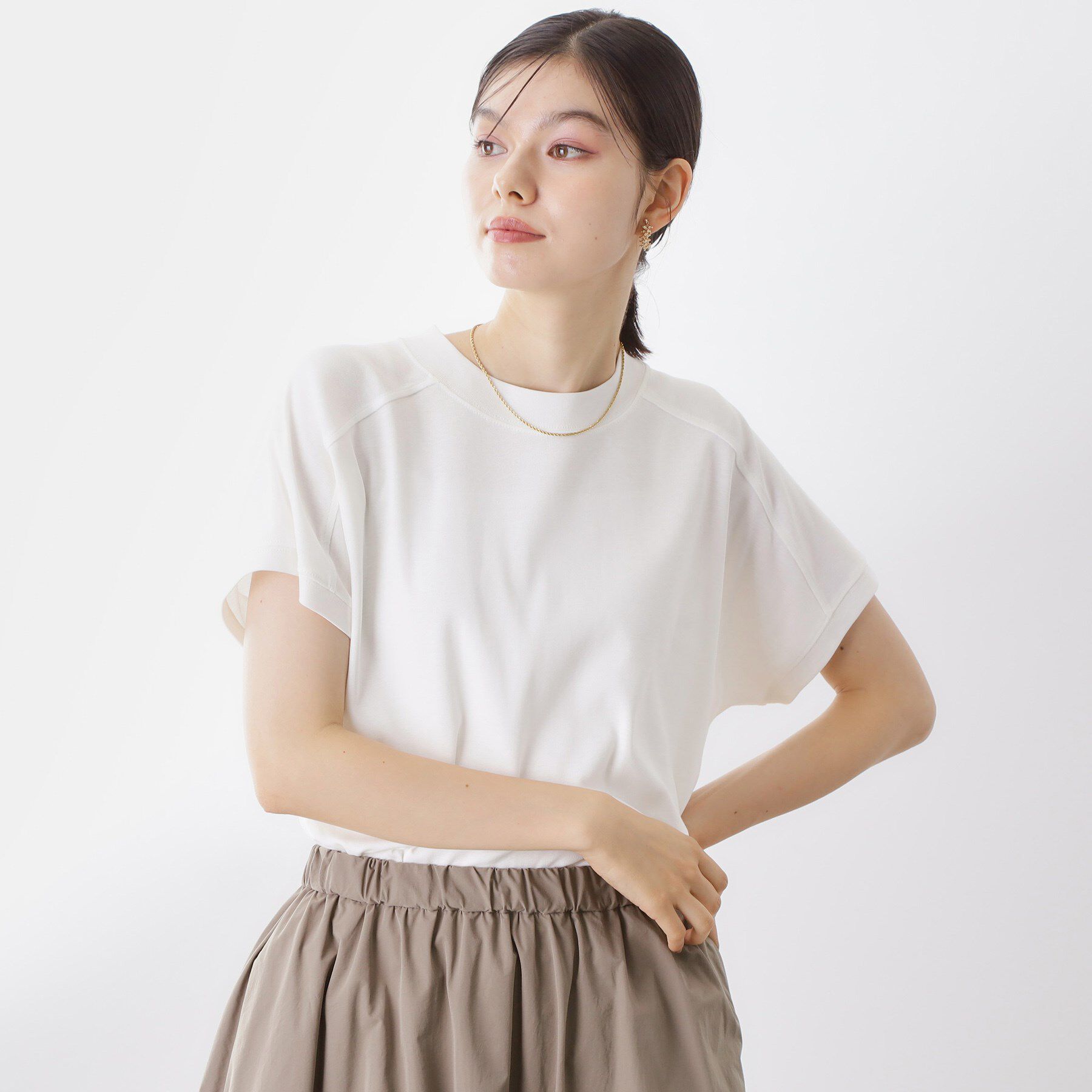 THE SHOP TK「【汗染み防止】ラグランスリーブTシャツ【洗濯機OK/UVケア】」|Tシャツ・カットソー|オフホワイト(003