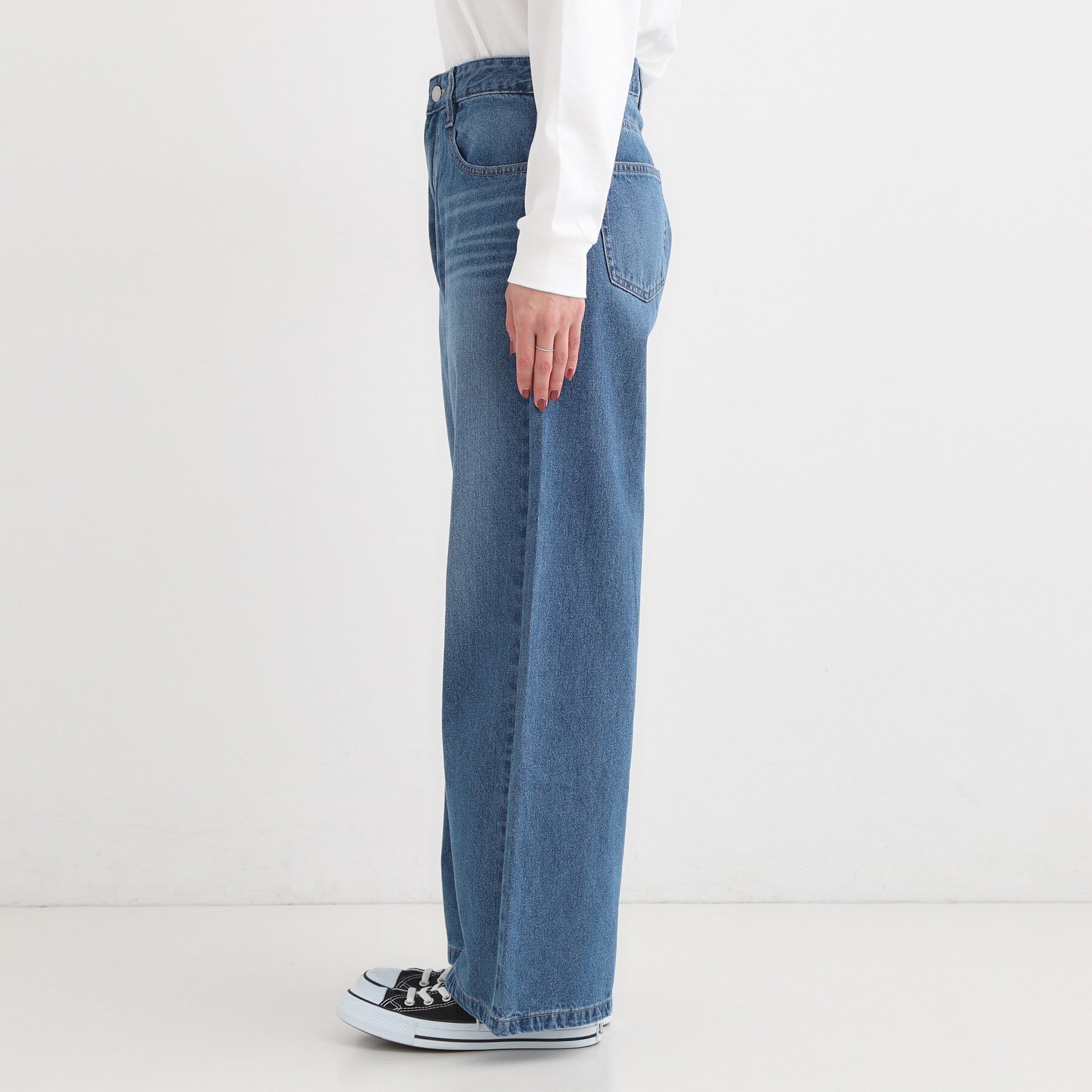 SHOO･LA･RUE「【高レビュー/S-LL】脚のラインを拾いにくい デニムワイドパンツ」|デニム|