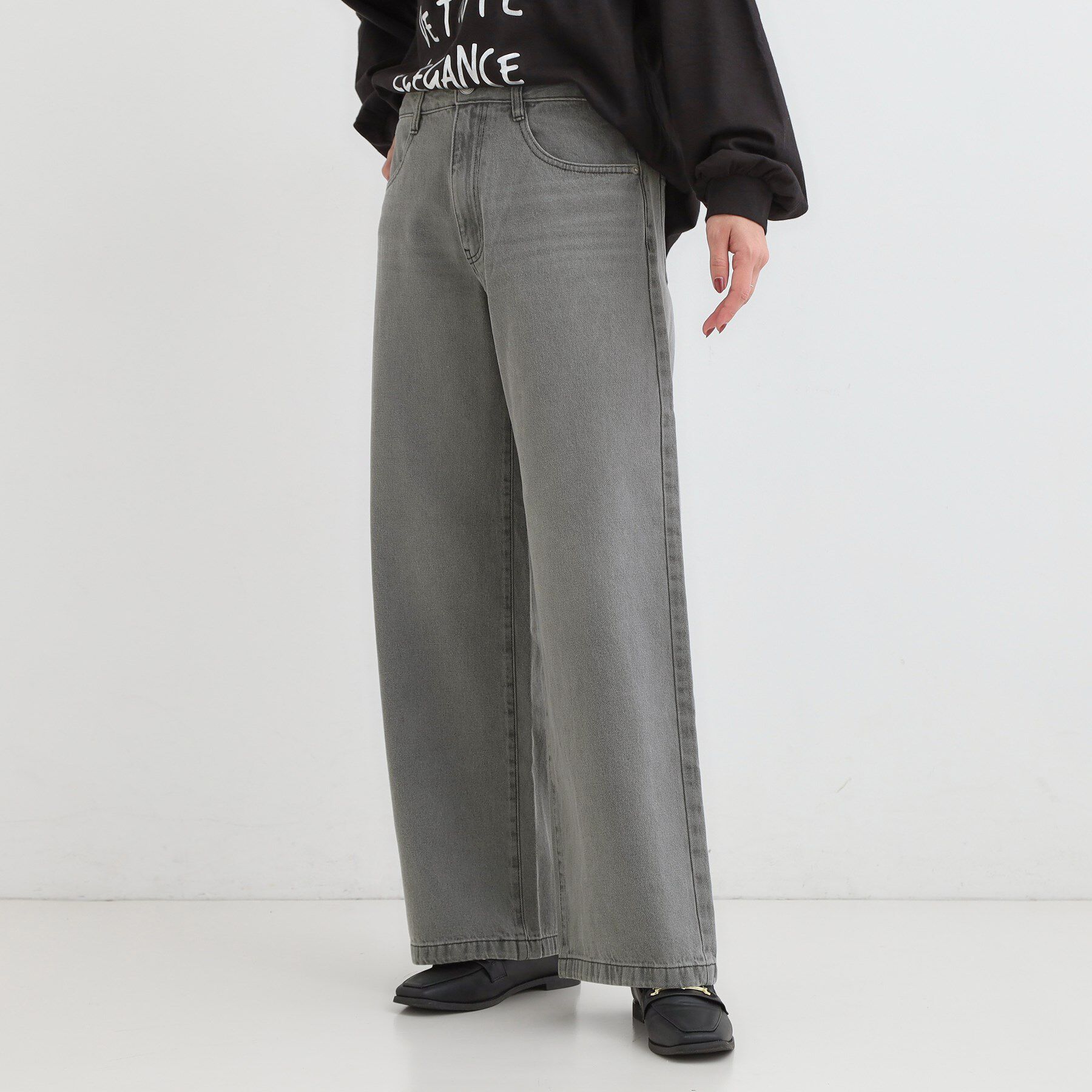 SHOO･LA･RUE「【高レビュー/S-LL】脚のラインを拾いにくい デニムワイドパンツ」|デニム|