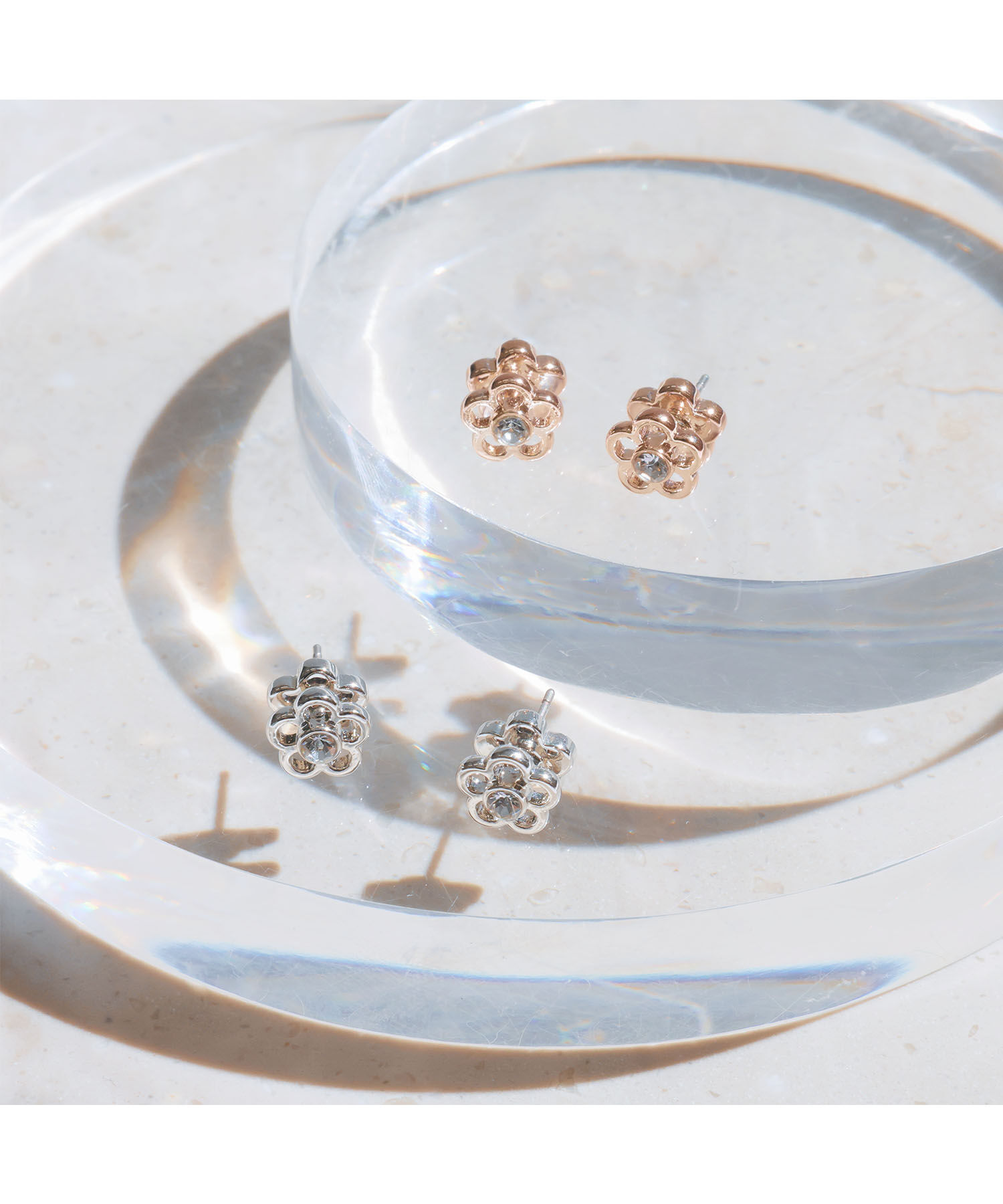 MARY QUANT「ペタルデイジーキャッチ ピアス」|ピアス|
