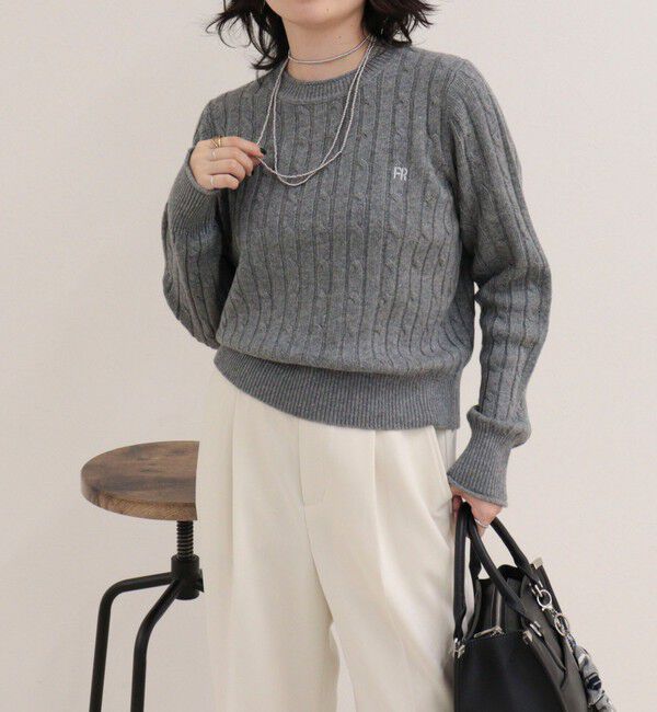 fredy emue「FR刺しゅうケーブル柄クルーネックプルオーバー」|ニット・セーター|