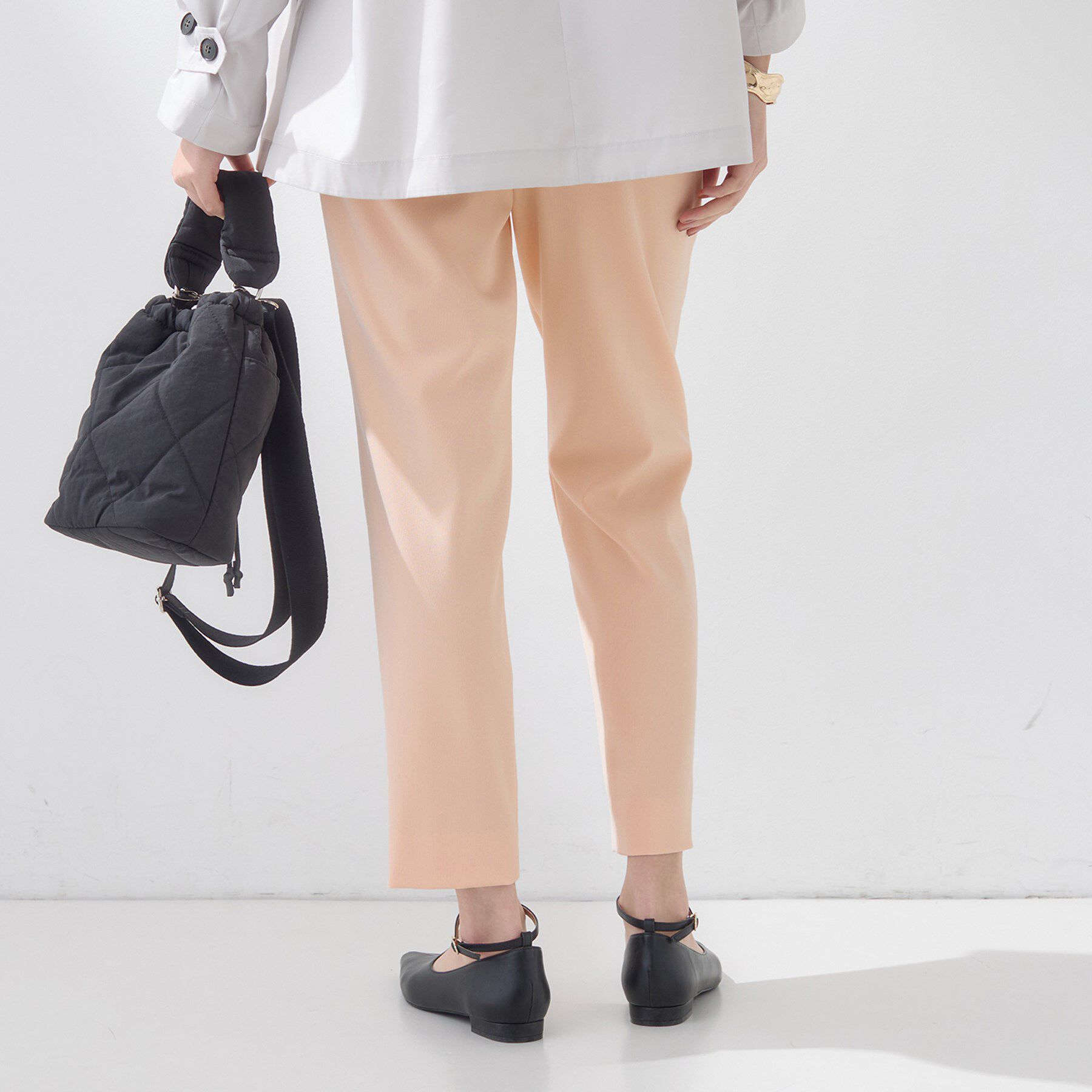 INDIVI「【褒められパンツ／高ストレッチ】タックテーパードパンツ」|その他|