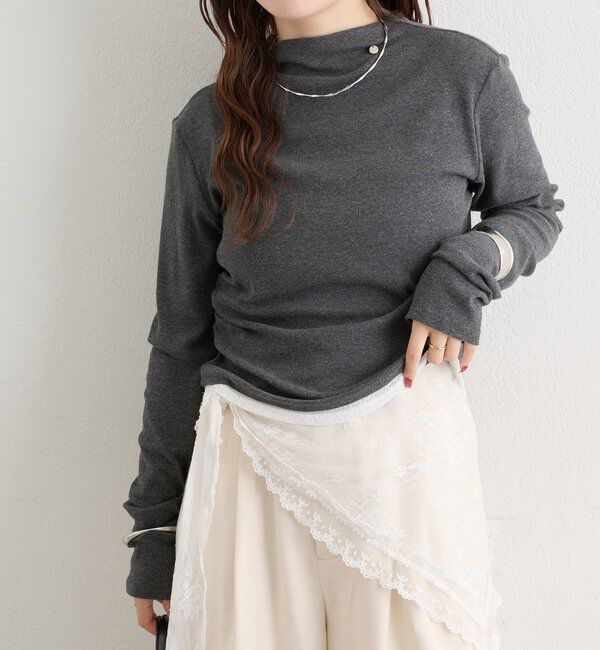  「長袖プレート付きハイネックカットソー」|Tシャツ・カットソー|