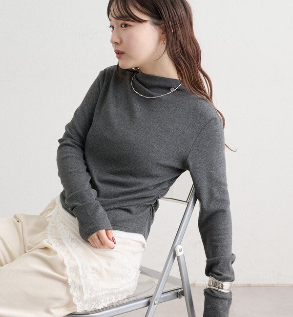  「長袖プレート付きハイネックカットソー」|Tシャツ・カットソー|