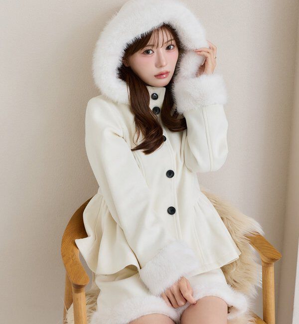 one after another NICE CLAUP「【セットアップ可能】裾フェイクファーショートパンツ」|チノ|