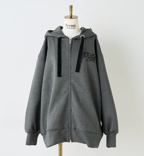 Seemi.by NICE CLAUP「【Seemi.by NICE CLAUP】Seemi.刺しゅう入りパーカー」|プルオーバー|