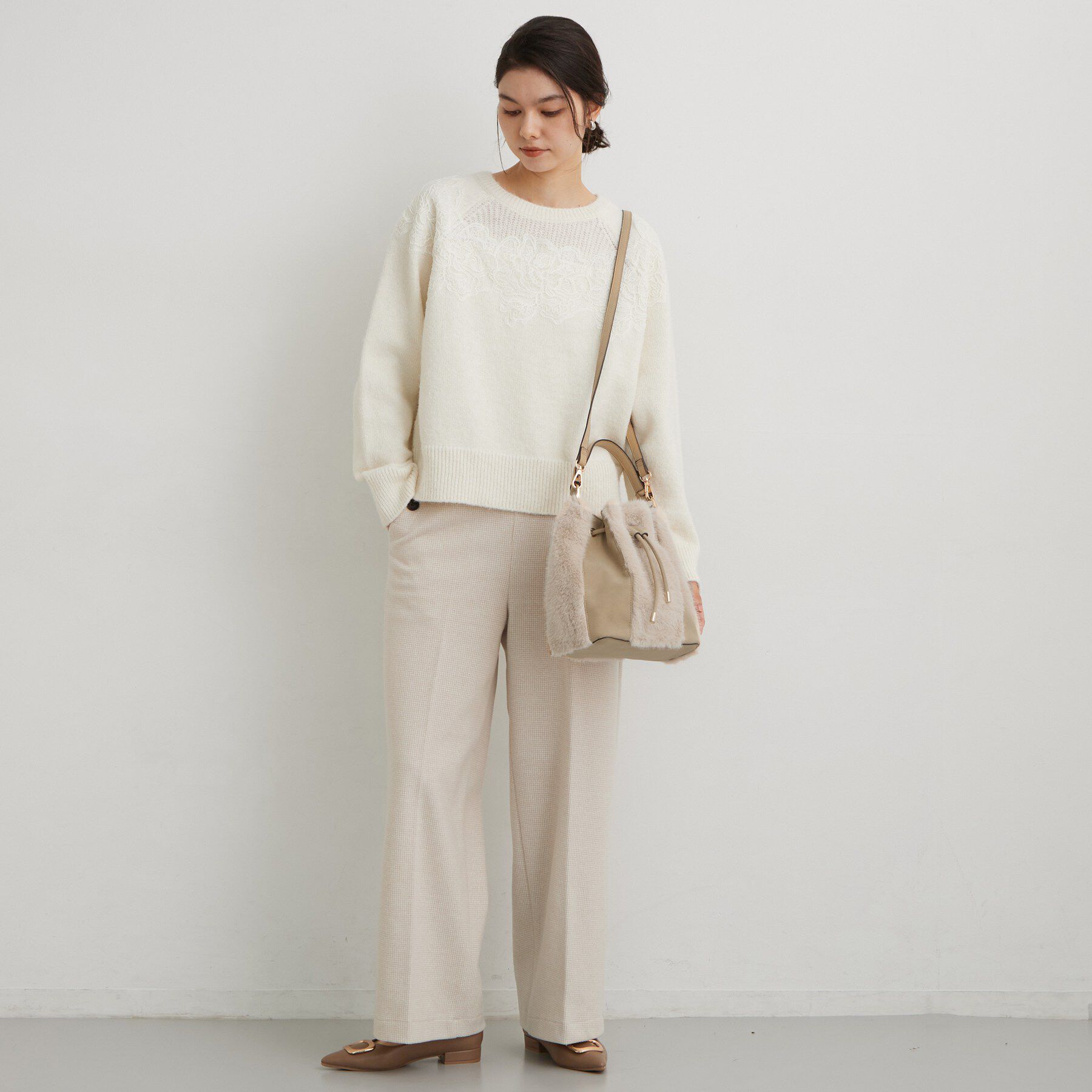 THE SHOP TK「フェイクファー切り替え巾着バッグ」|ハンドバッグ|