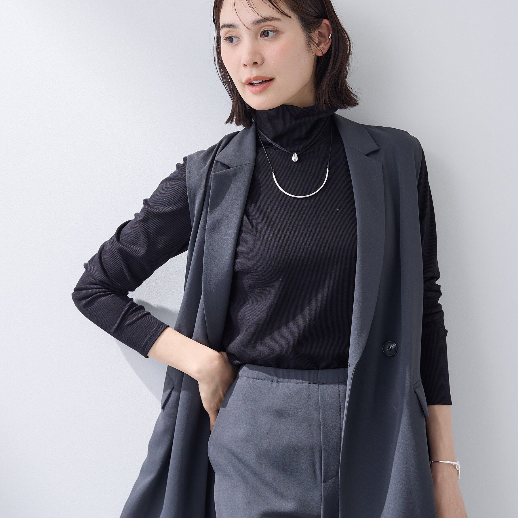 INDIVI「【インナーとして使える／通気性◎】テレコジャージトップス」|Tシャツ・カットソー|ブラック(019)