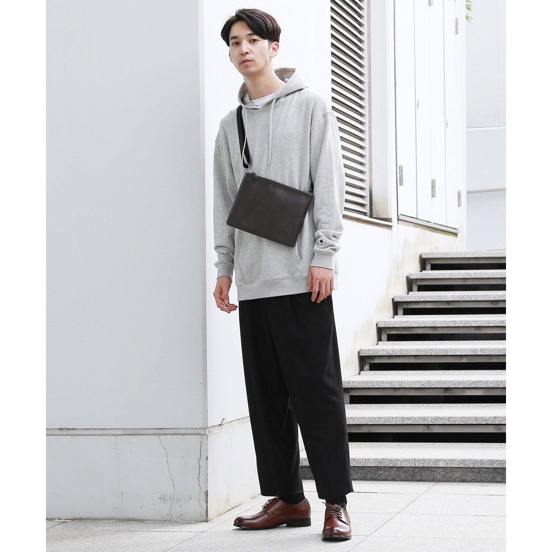tk.TAKEO KIKUCHI「【WEB限定】レザー2WAYサコッシュバッグ」|ショルダー・メッセンジャー|