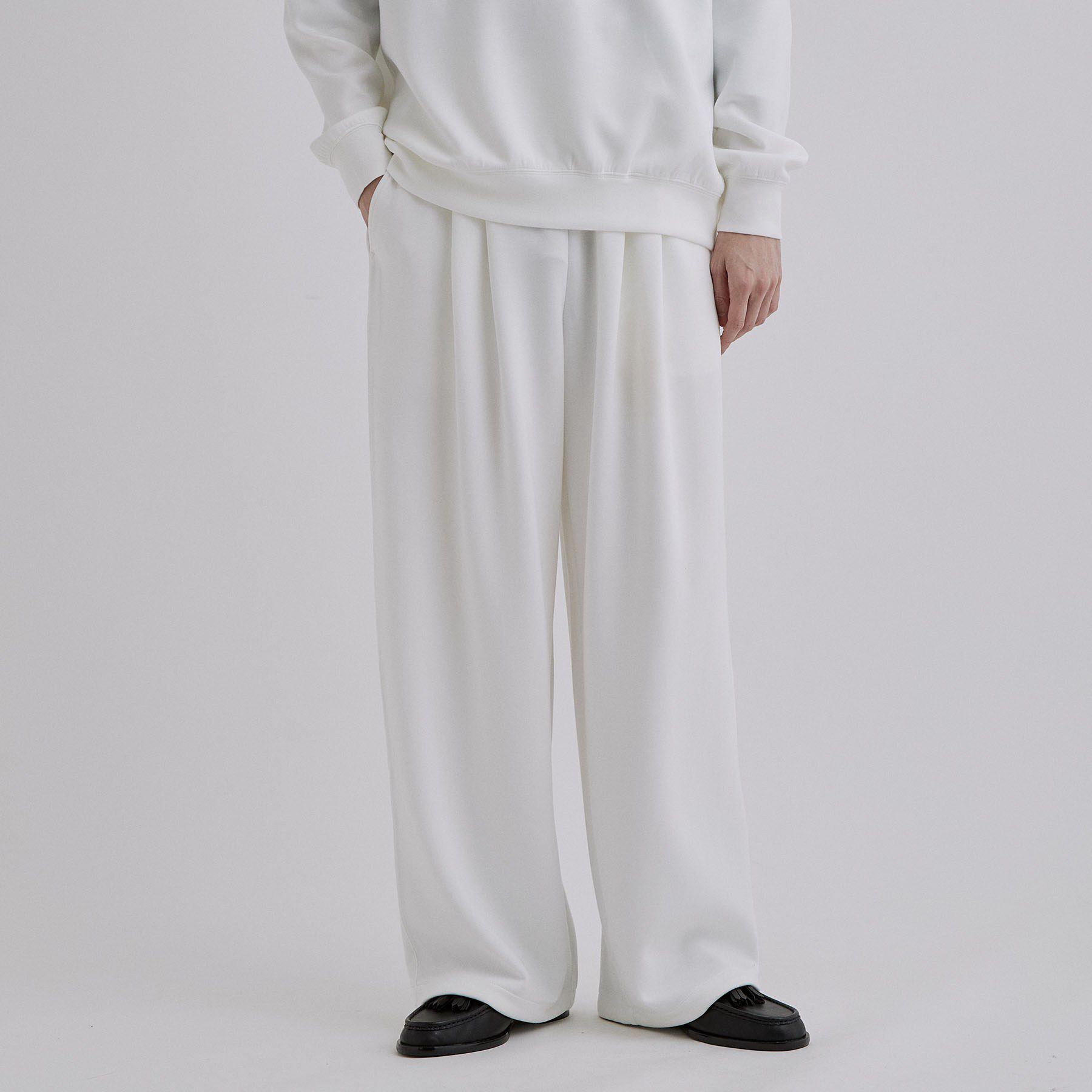 tk.TAKEO KIKUCHI「【TOROMIシリーズ】シルキータッチスウェットパンツ」|その他|