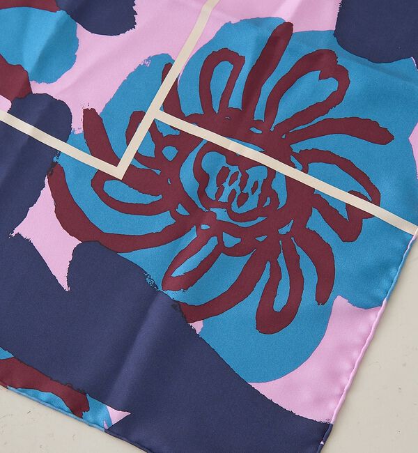 Rouge vif「【manipuri/マニプリ】ペイントフラワーシルクスカーフ 65&times;65 日本製」|バンダナ・スカーフ|