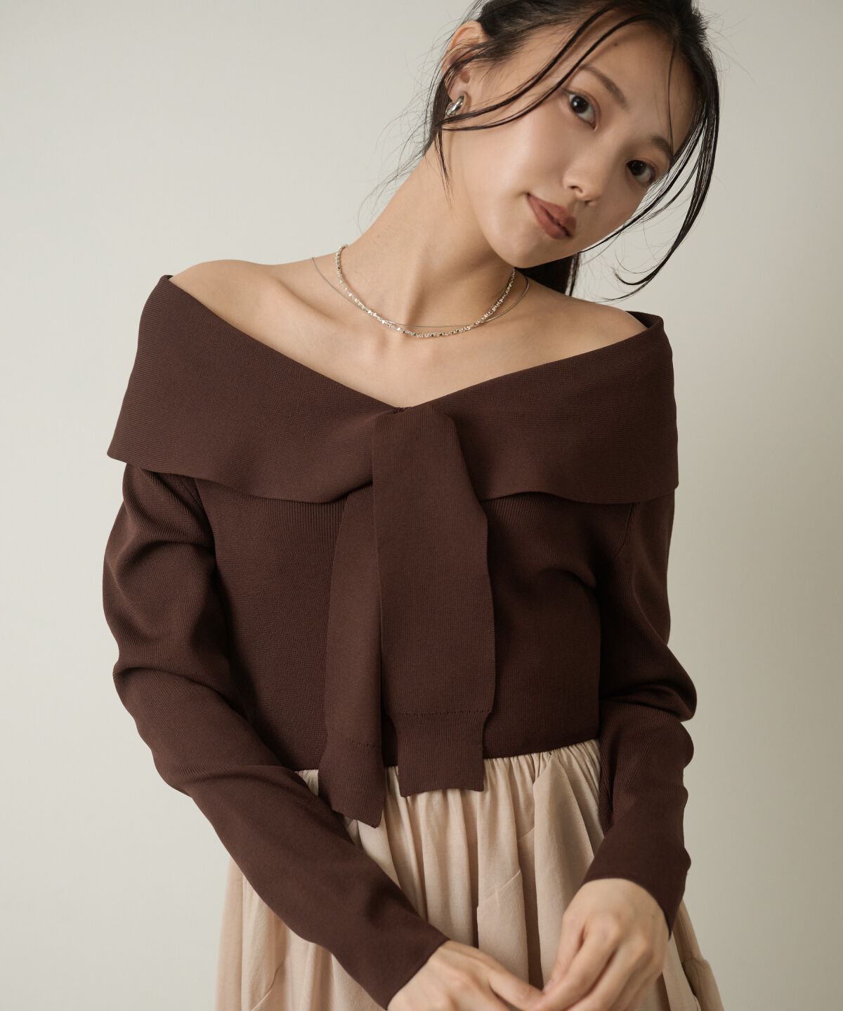 アンドクチュール「オフショルフリルドッキングワンピース」|ワンピース|