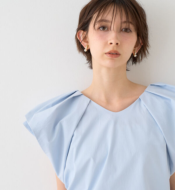 Rouge vif「【一部店舗限定】Vネックボリュームスリーブブラウス」|シャツ・ブラウス|