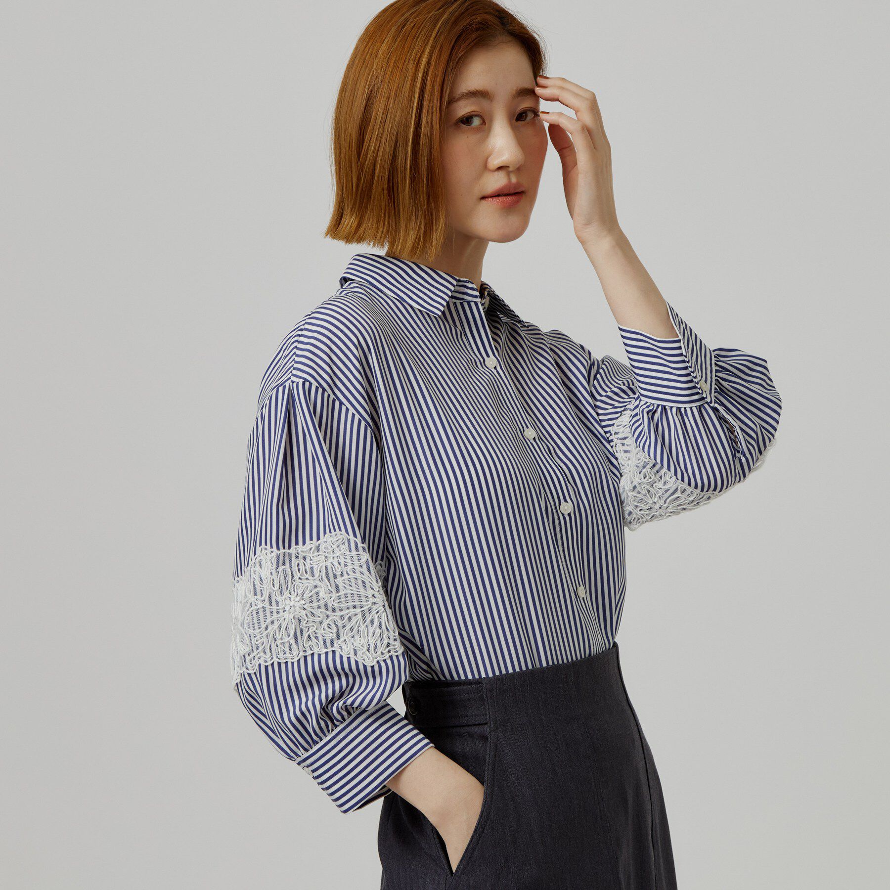 grove「さりげなく華やぐ レースボリュームスリーブシャツ」|シャツ・ブラウス|