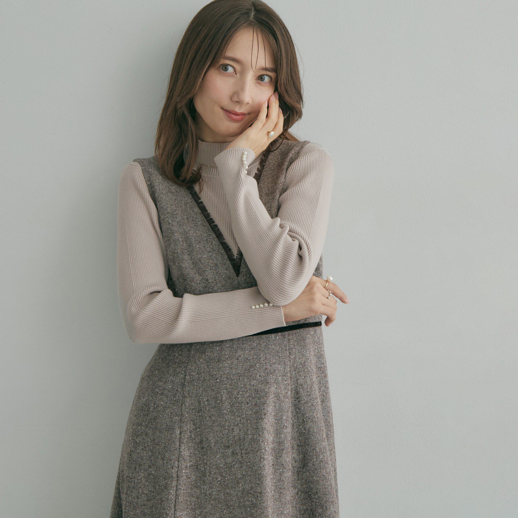 Couture broach「【大人フェミニンのBASIC】パール調リブニット【吸湿発熱・静電気防止・抗菌防臭・洗濯機可】」|ニット・セーター|