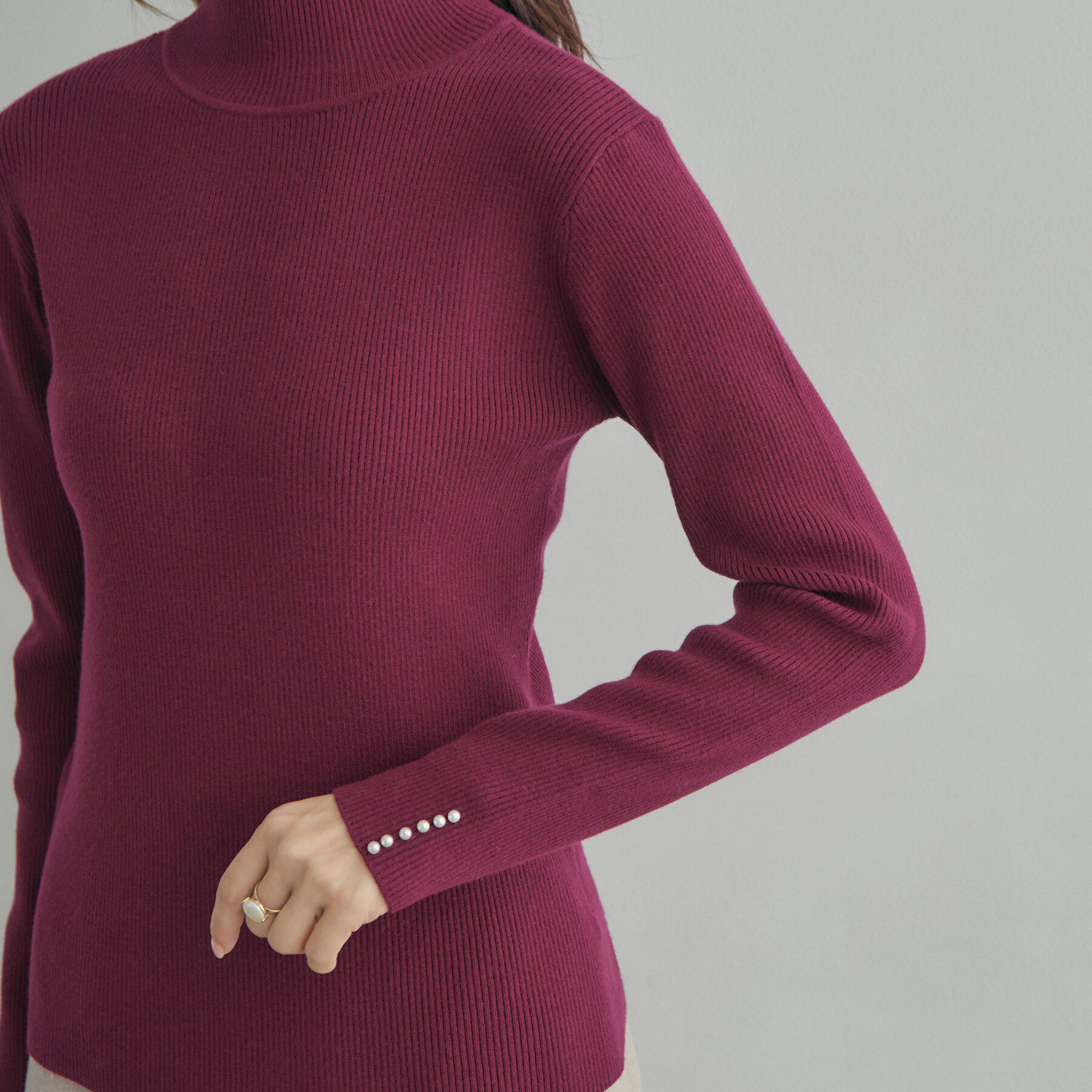 Couture broach「【大人フェミニンのBASIC】パール調リブニット【吸湿発熱・静電気防止・抗菌防臭・洗濯機可】」|ニット・セーター|
