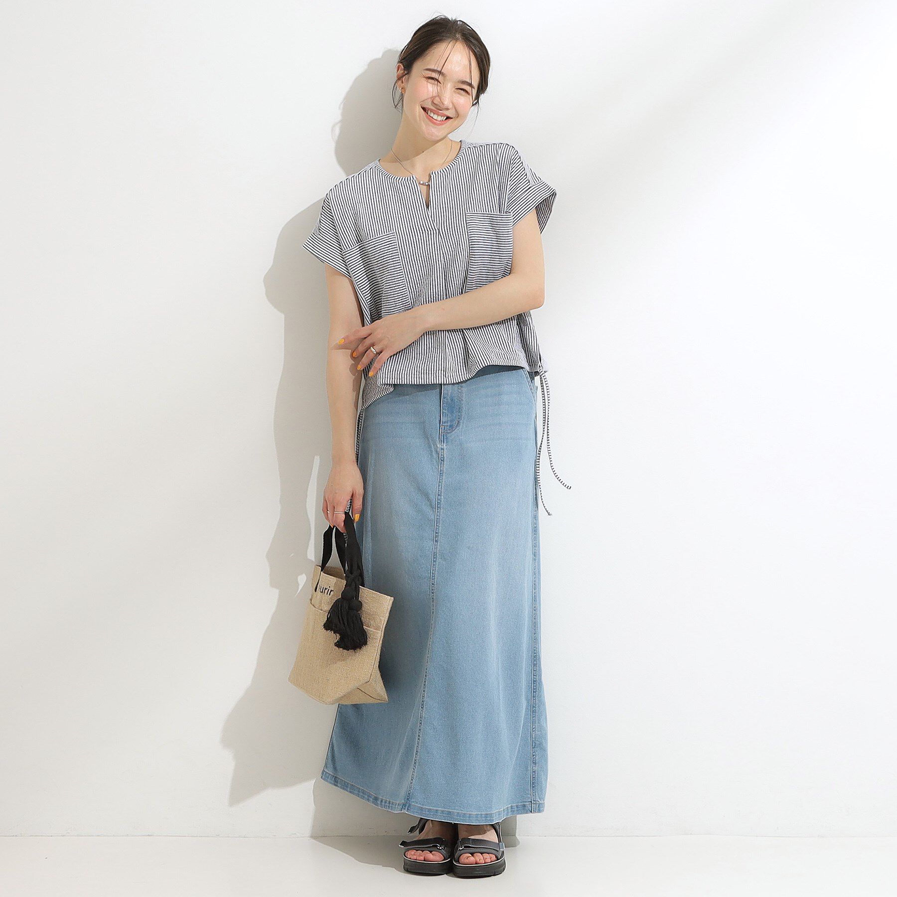 SHOO･LA･RUE「【洗える/S-LL】シルエット変化を楽しめる サッカーストライプ柄スキッパートップス」|Tシャツ・カットソー|