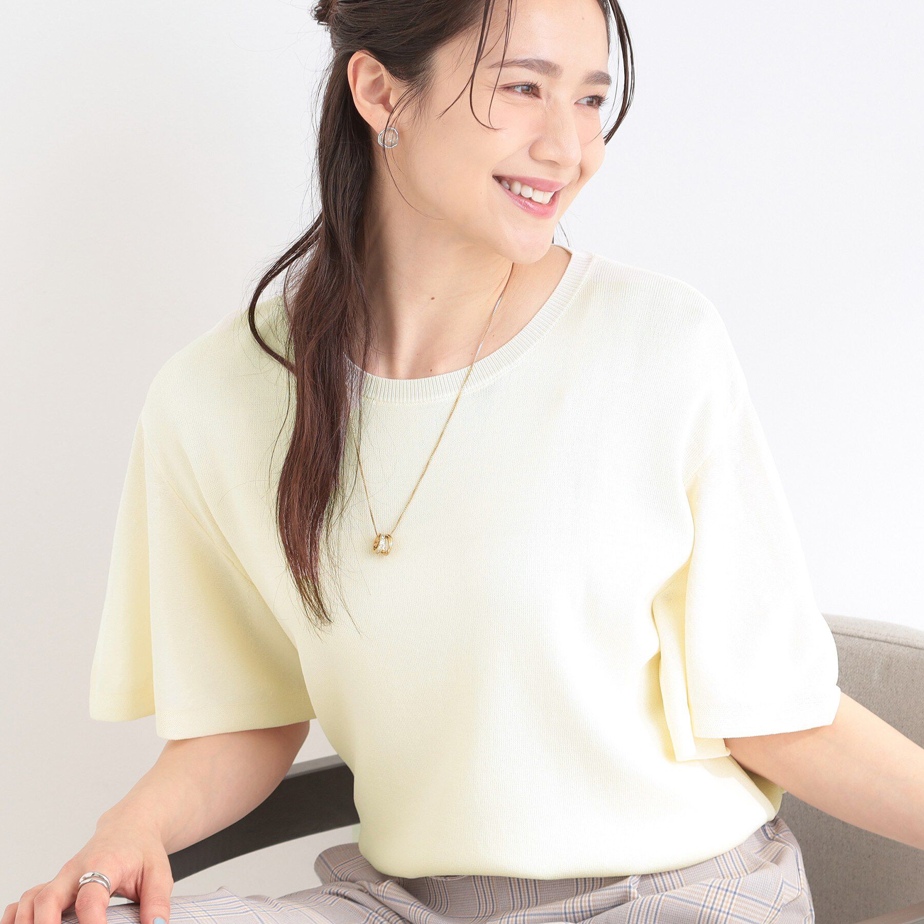 SHOO･LA･RUE「【S-LL】二の腕はカバーして魅せる フレアスリーブニット」|ニット・セーター|オフホワイト(003