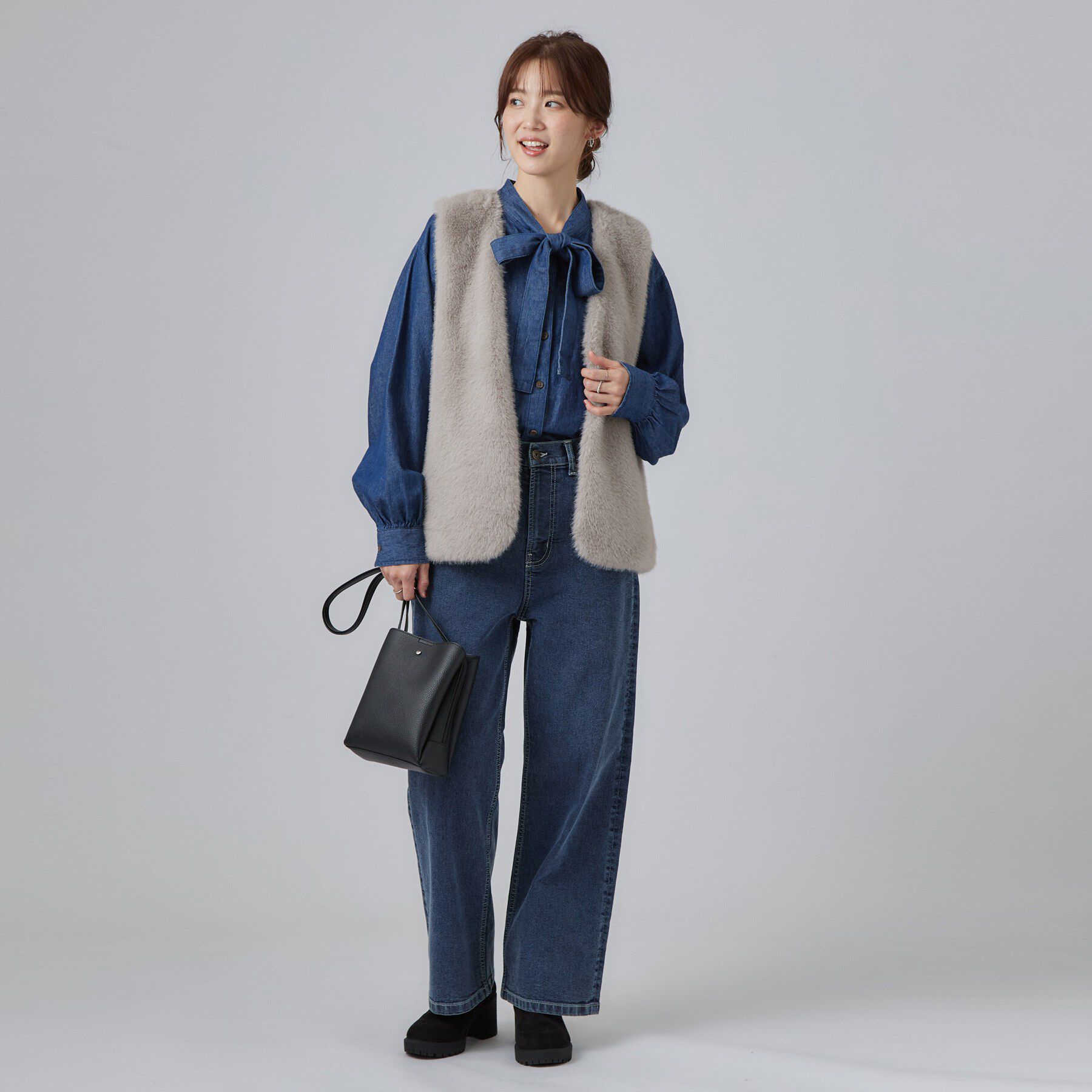 SHOO･LA･RUE「重ねるだけでこなれコーデに ふわふわフェイクファーベスト」|ベスト・ジレ|