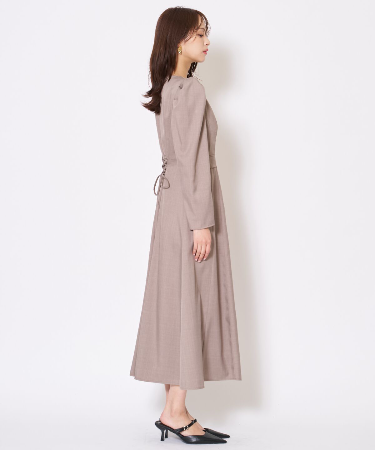 アンドクチュール「Vネックパフスリーブワンピース」|ワンピース|