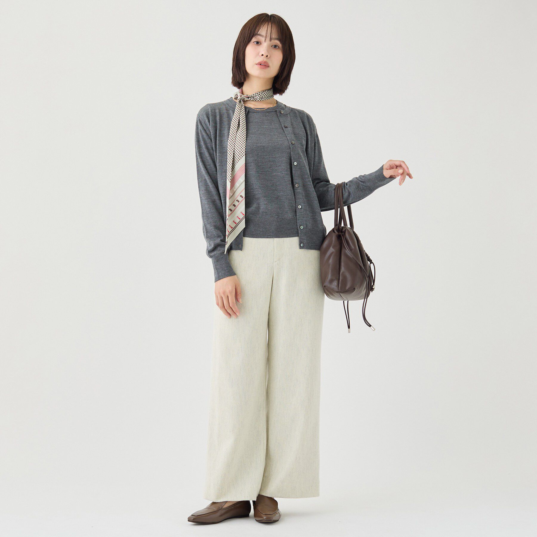 INDIVI「【ウール混／美素材】ベーシック丸首カーディガン」|カーディガン|