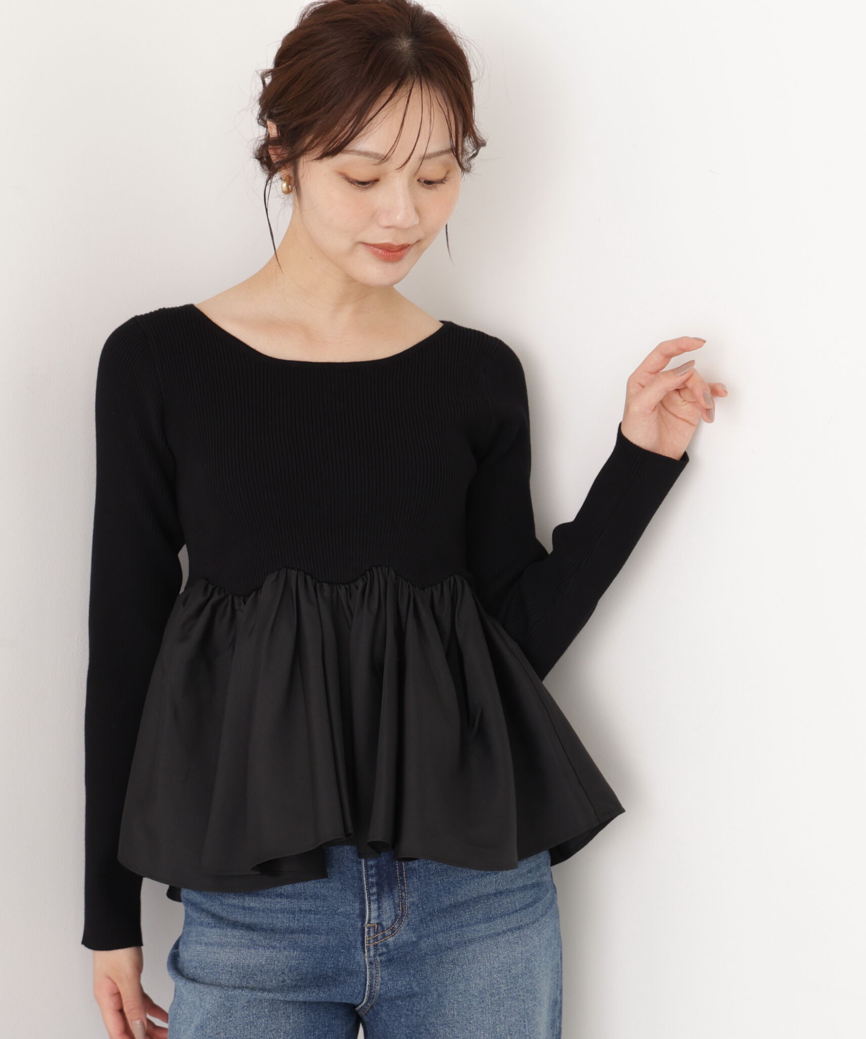  「＜a/mie＞チューリップペプラムヘムニット 26AW」|ニット・セーター|